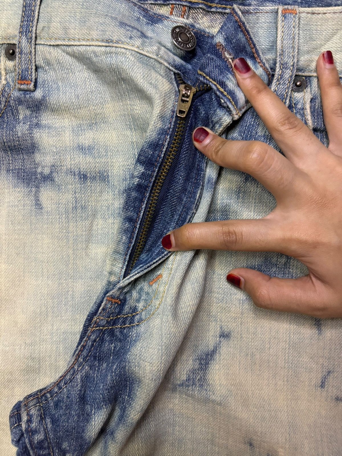 Levi's Vintage 90s Levis 514 Bleached Distressed Loose Jean Shorts Size US 35 - 3 Thumbnail