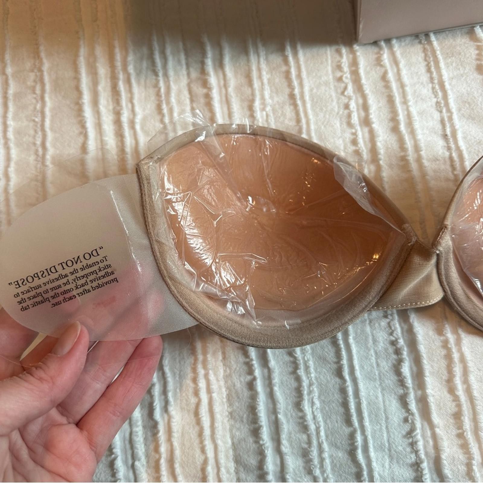 Other Go Bare Ultimate Boost A Cup Adhesive Backless Bra Nude NIB Size ONE SIZE - 3 Thumbnail
