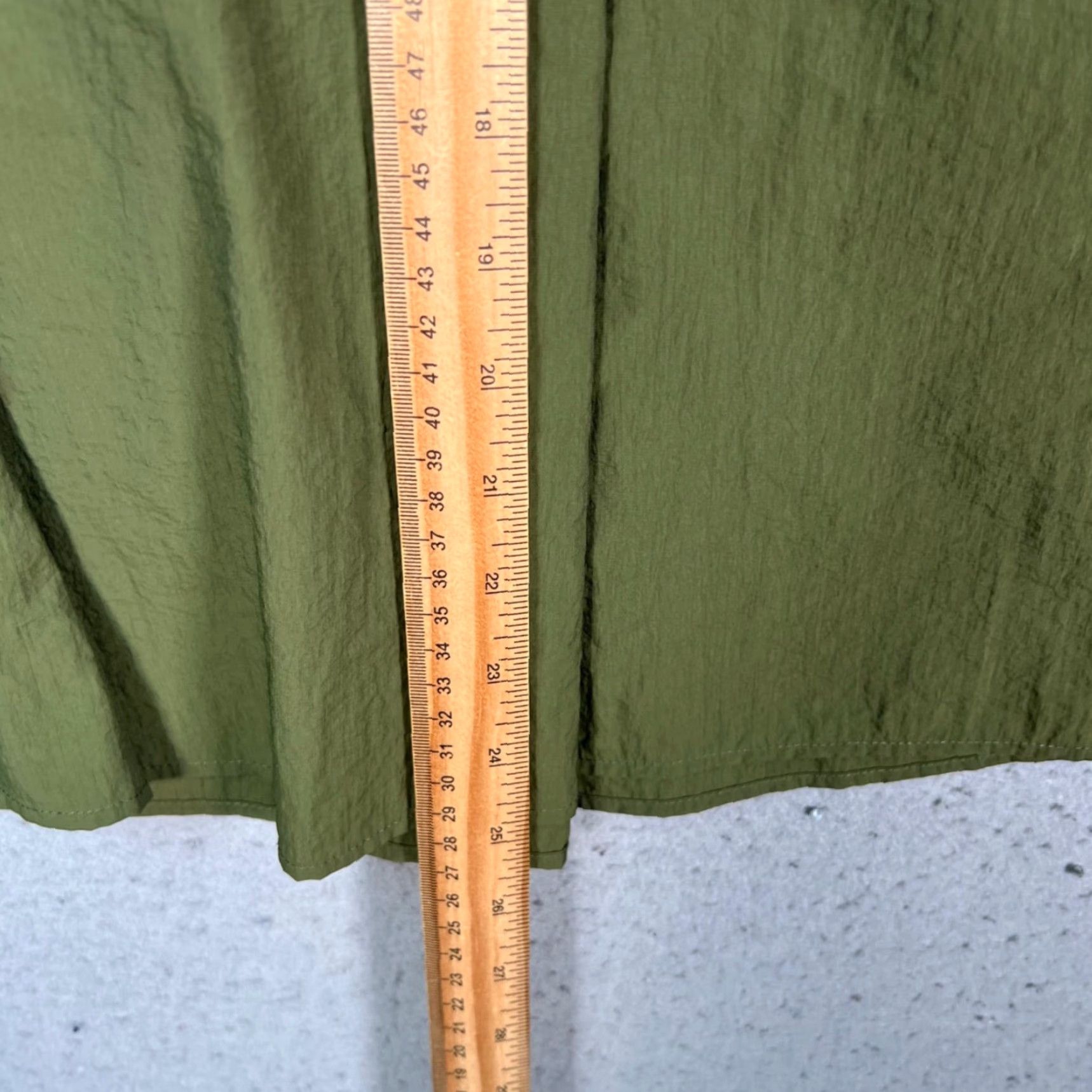 Anthropologie Anthropologie Skirt XS Olive Green Cargo Midi Womens Bohemian Elastic Waist Pockets Casual Spring Summer XS Womens Size 26" / US 2 / IT 38 - 6 Thumbnail