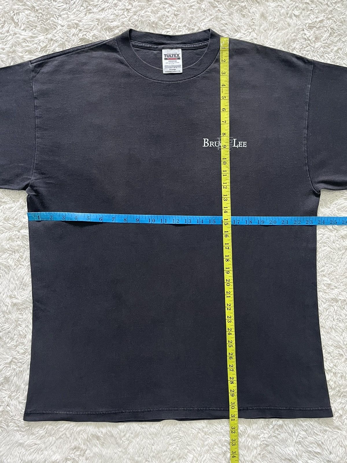 Vintage vintage 1990's bruce lee "black faded" t-shirt Size US XL / EU 56 / 4 - 9 Thumbnail