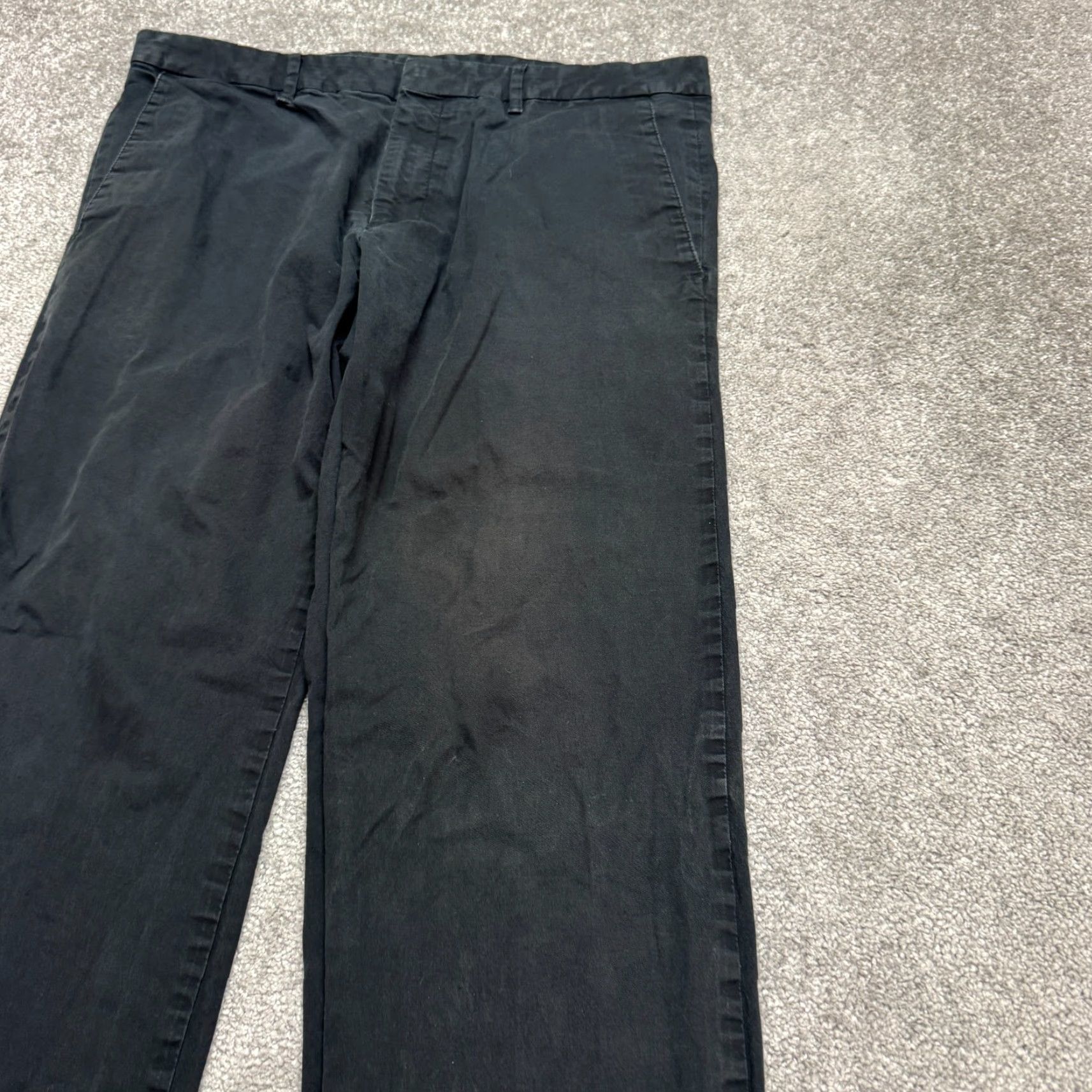 Hugo Boss Hugo Boss Pants Mens 36 Regular Chino Straight Leg Flat Front Black Cotton Blend Size US 36 / EU 52 - 5 Thumbnail