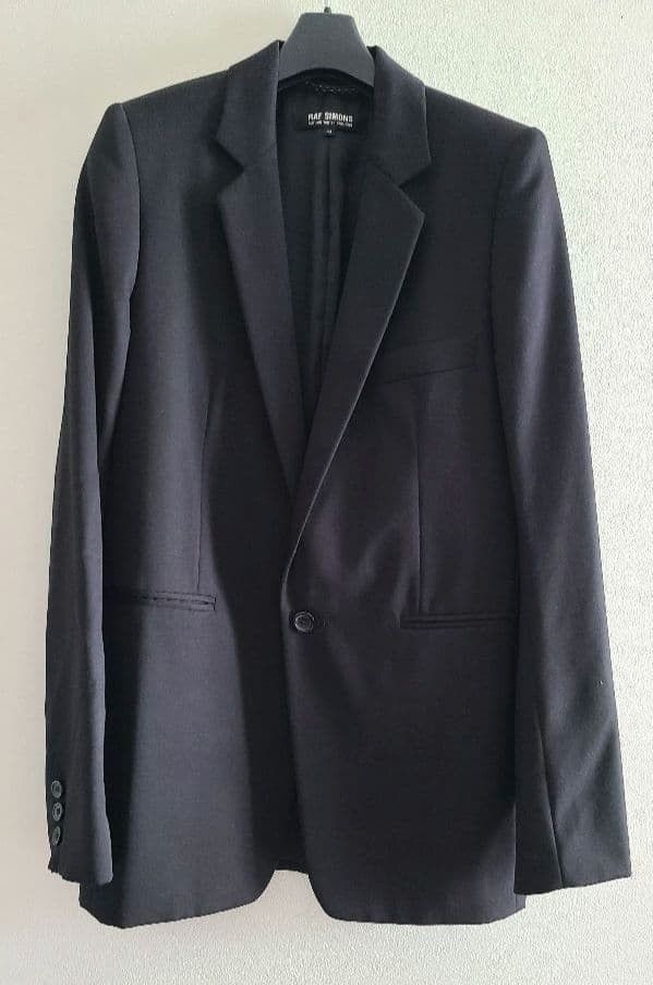 Raf Simons AW04-05 “Waves” asymmetrical-zip rider jacket | Grailed
