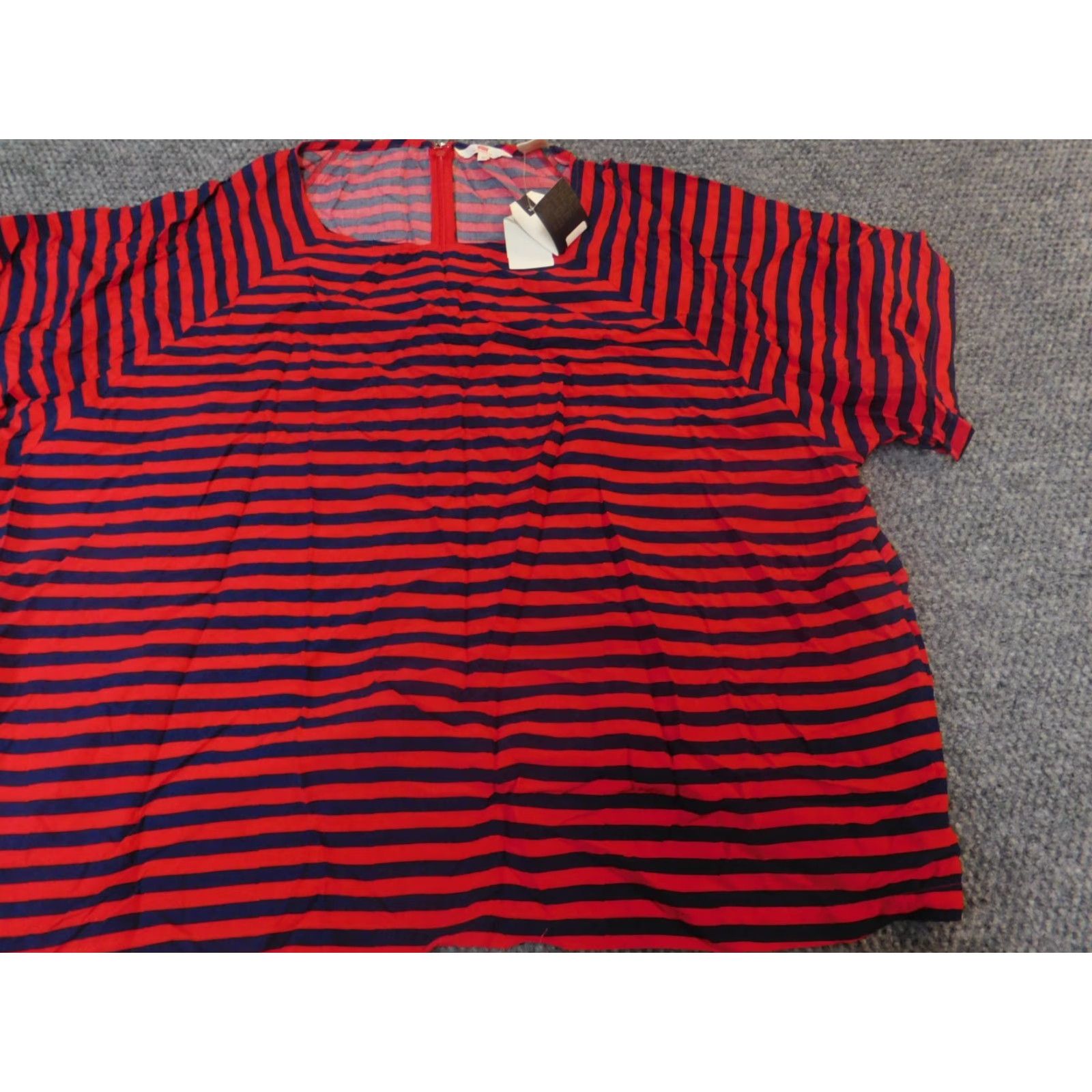 Levi's Levi's Blouse Shirt 3X Women Red Striped Viscose Rayon Zip Crew Neck Short Sleeve Casual Regular Plus Size Women Mens? Size XXL / US 16-18 / IT 52-54 - 2 Thumbnail