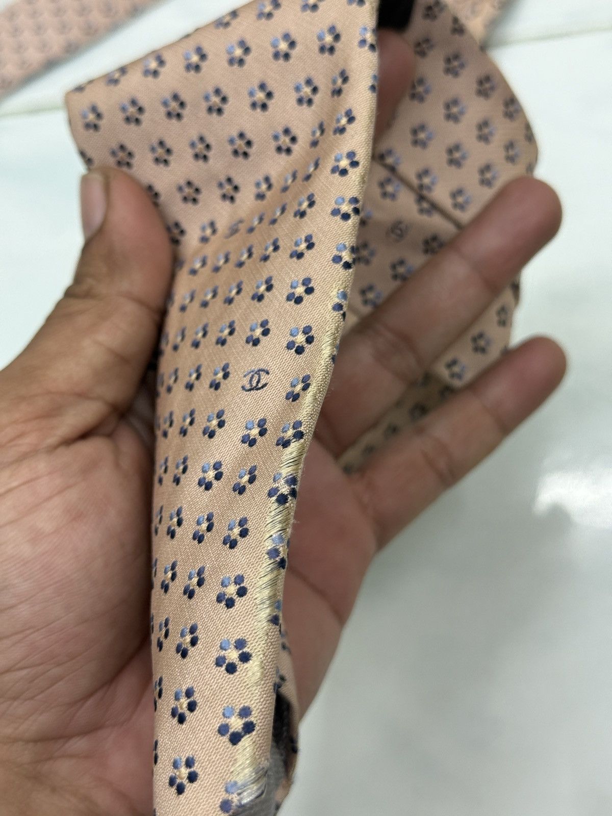 Balenciaga 🔥🔥🔥4 PCS NECKTIES CHANEL BALENCIAGA FENDI CHAPS RALPH LAUREN Size ONE SIZE - 5 Thumbnail