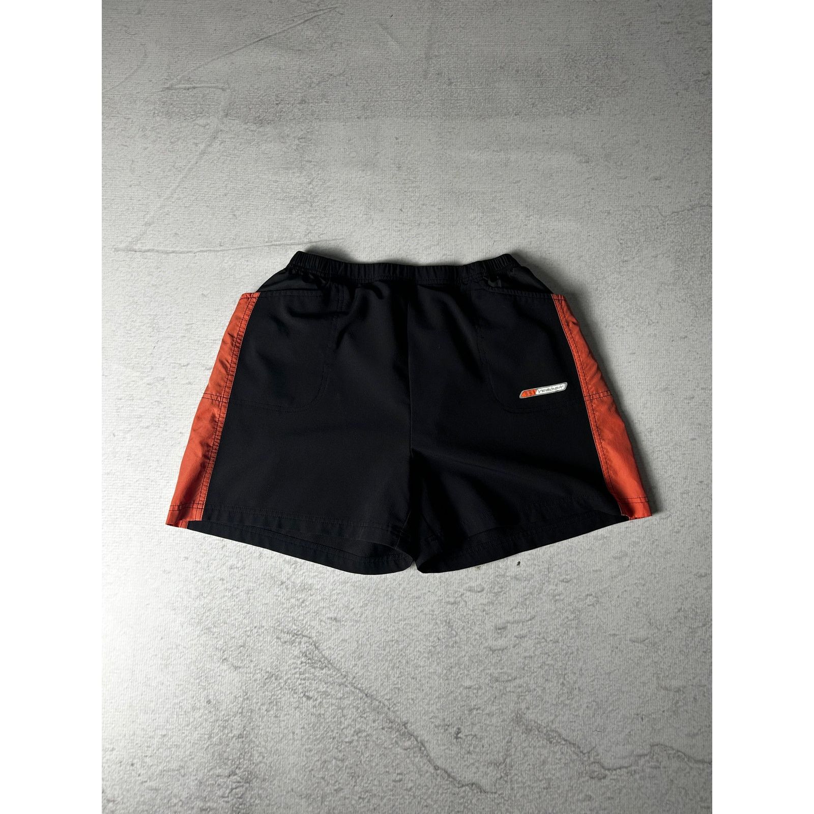 Reebok Vintage Reebok Shorts, Reebok Wear, Vintage Wear - Large Size US 34 / EU 50 - 2 Thumbnail