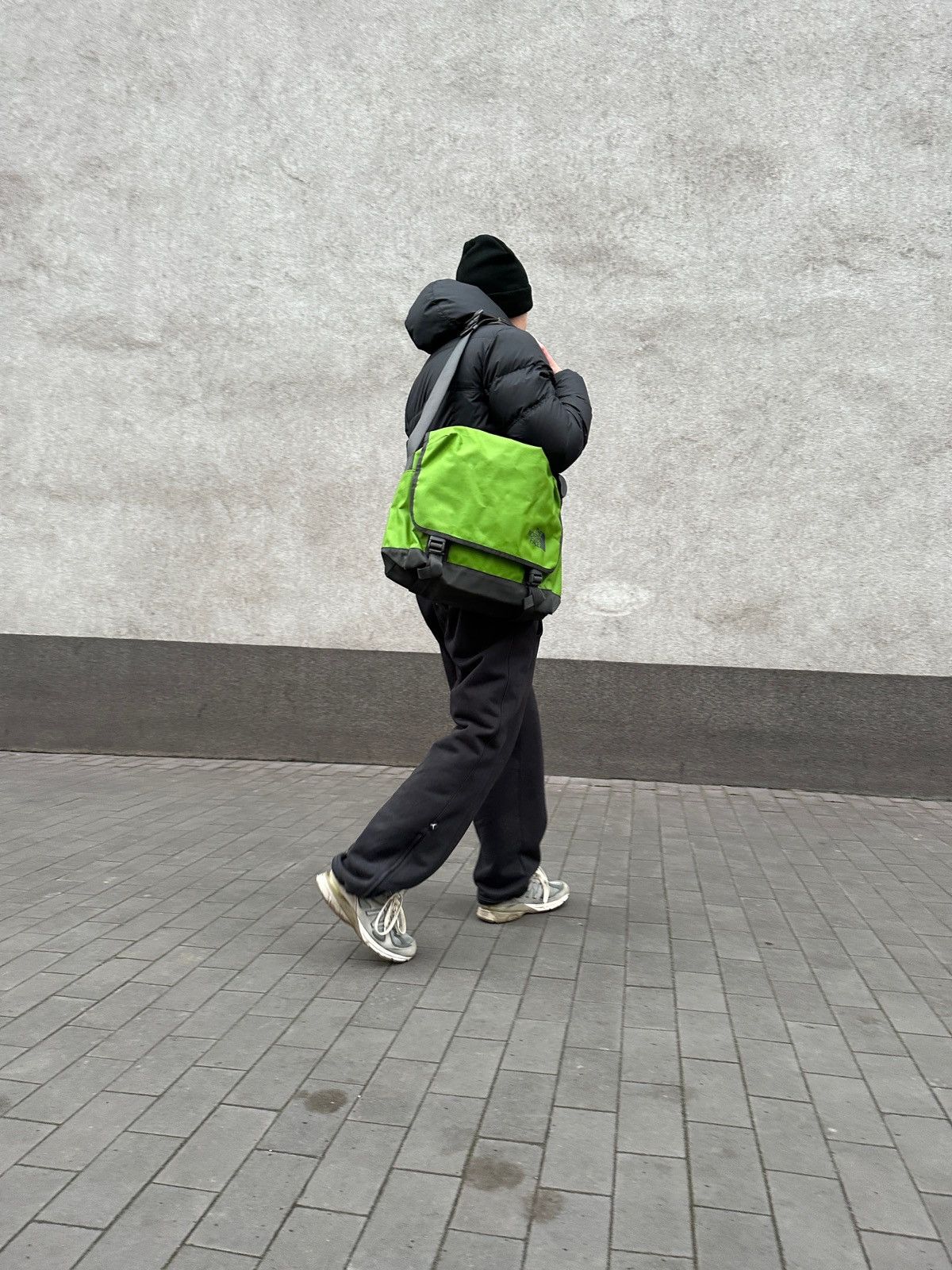 The North Face Vintage The North Face Green Crossbody Messenger Bag Size ONE SIZE - 2 Thumbnail