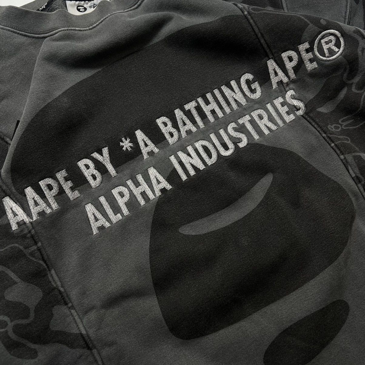 Aape Aape x Alpha Industries Washed Sweatshirt FF22 Size US M / EU 48-50 / 2 - 4 Thumbnail