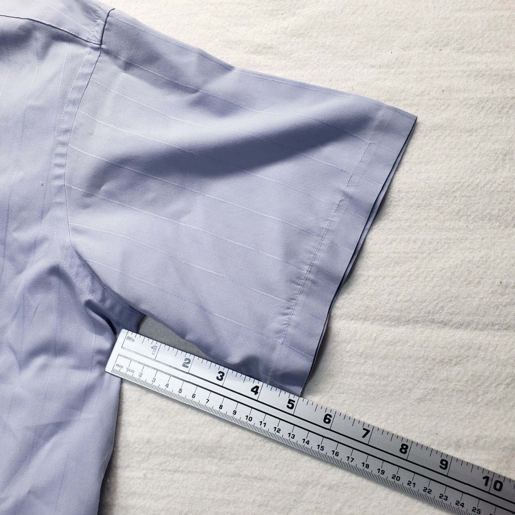 Van Heusen Van Heusen Shirt Blue 17 34/35 Button Up Short Sleeve Solid Adult Men Size US XL / EU 56 / 4 - 6 Thumbnail