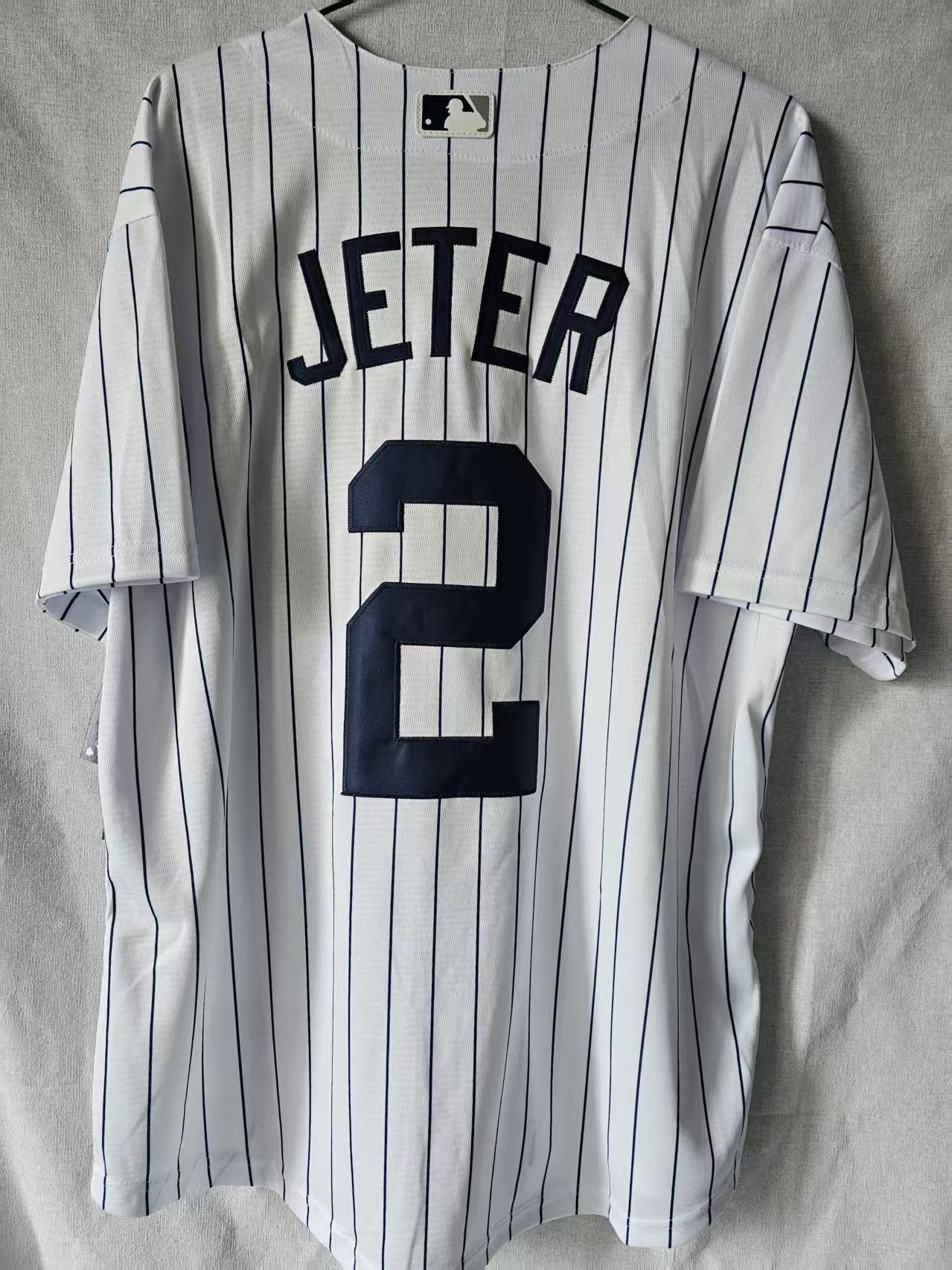 MLB New York Yankees 2 Derek Jeter Jersey Home Size US M / EU 48-50 / 2 - 1 Thumbnail