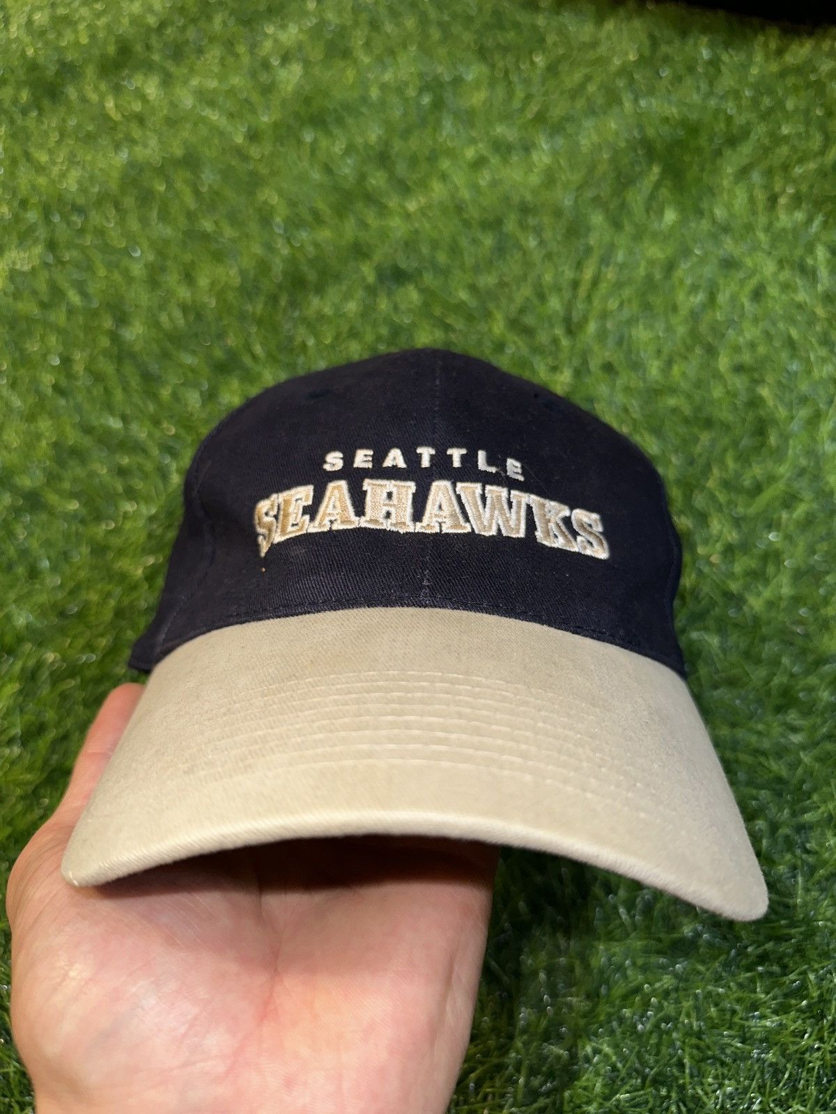 NFL Vintage nfl seattle seahawks adjustable hat Size ONE SIZE - 2 Thumbnail