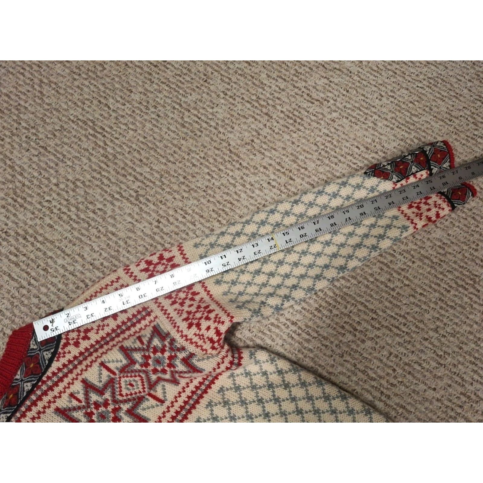 Dale Of Norway VINTAGE Dale of Norway Cardigan Women's Wool Jumper 40 M Red Fair Isle Long Sleeve Round Neck Ski Winter Knitted Knit Size M / US 6-8 / IT 42-44 - 7 Thumbnail