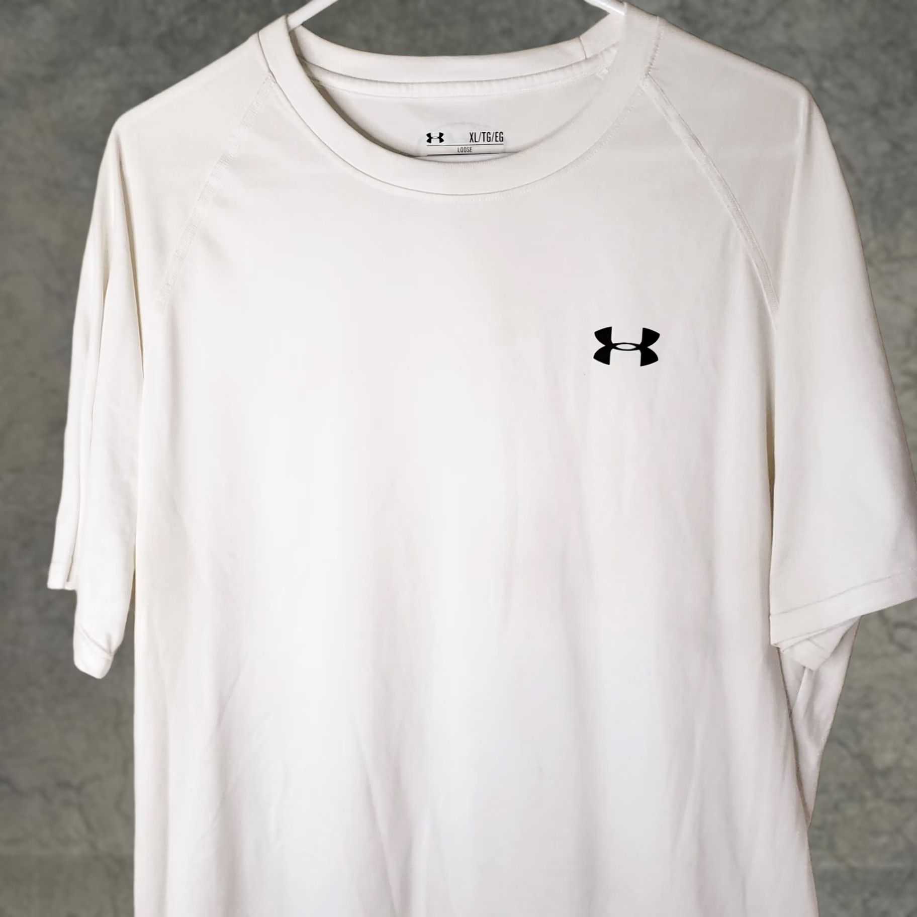 Under Armour Under Armour The Tech Tee Shirt Mens XL White Short Sleeve Crew Neck Pullover Moisture Wicking Lightweight Breathable Casual Activewear Size US XL / EU 56 / 4 - 1 Thumbnail