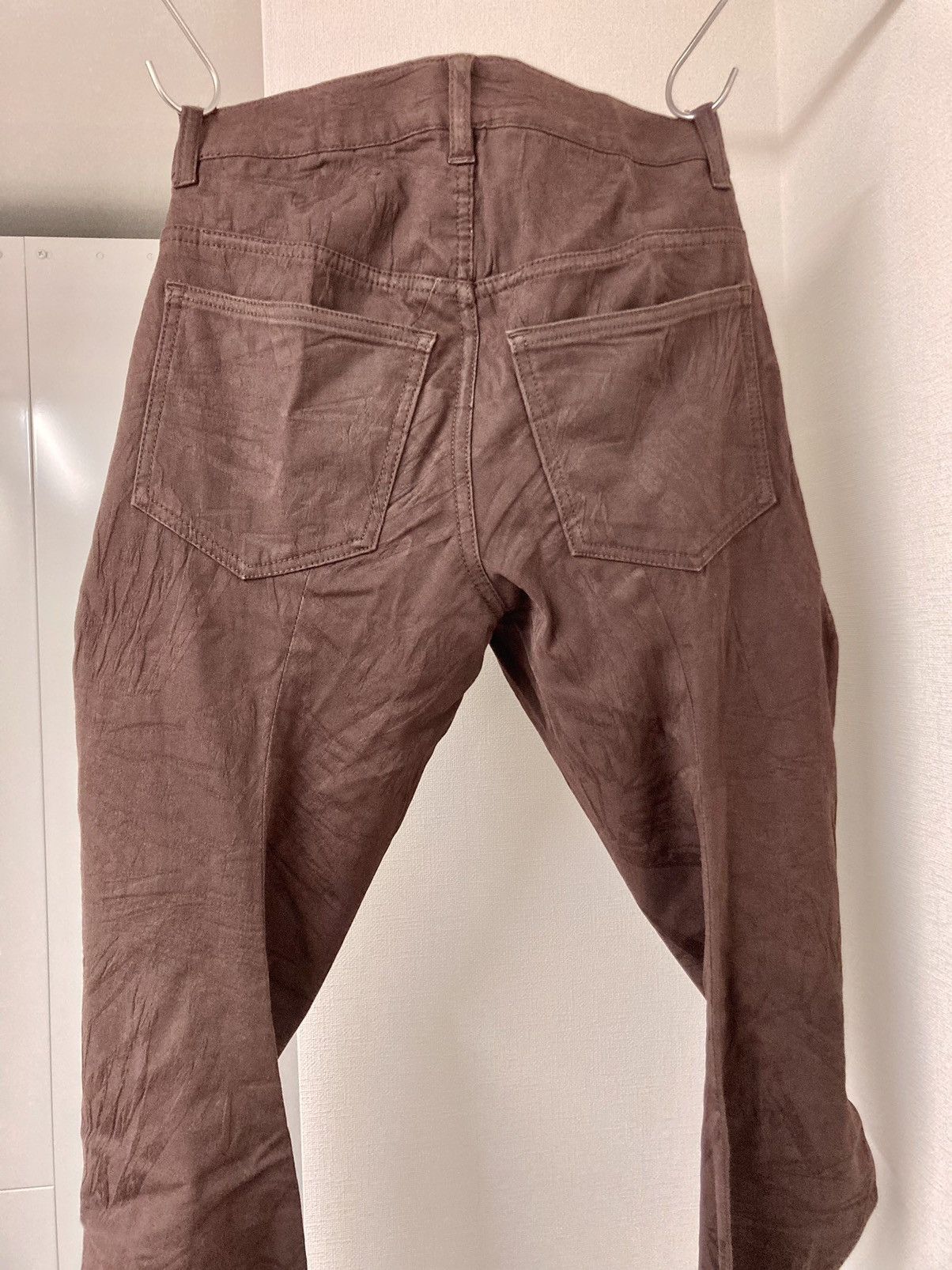 Kazuyuki Kumagai Attachment KAZUYUKI KUMAGAI ATTACHMENT Jtype Curved woven stretch pants Size US 30 / EU 46 - 9 Thumbnail