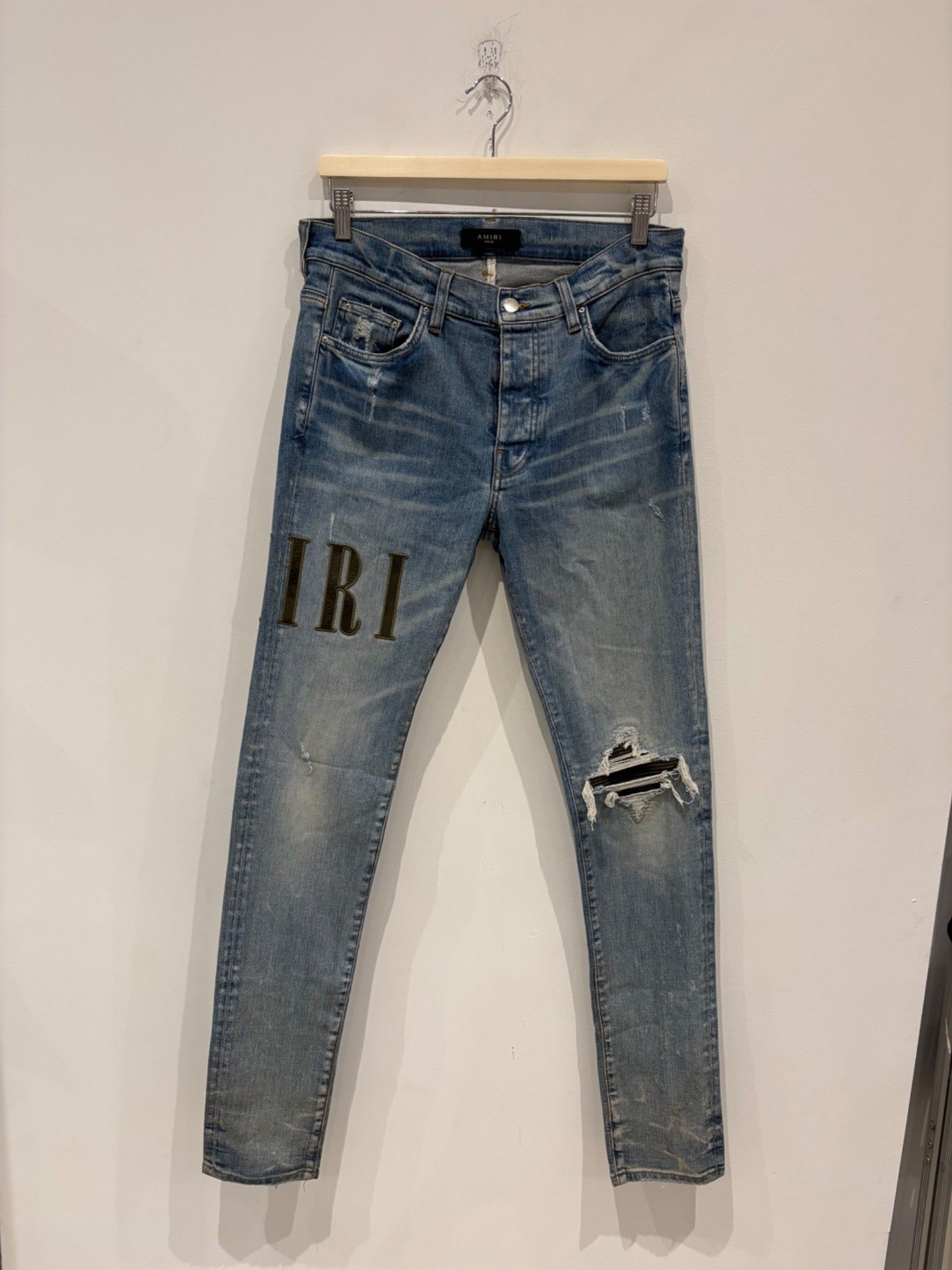 Amiri Amiri Core Applique Denim Jeans Clay Indigo Size US 32 / EU 48 - 1 Thumbnail