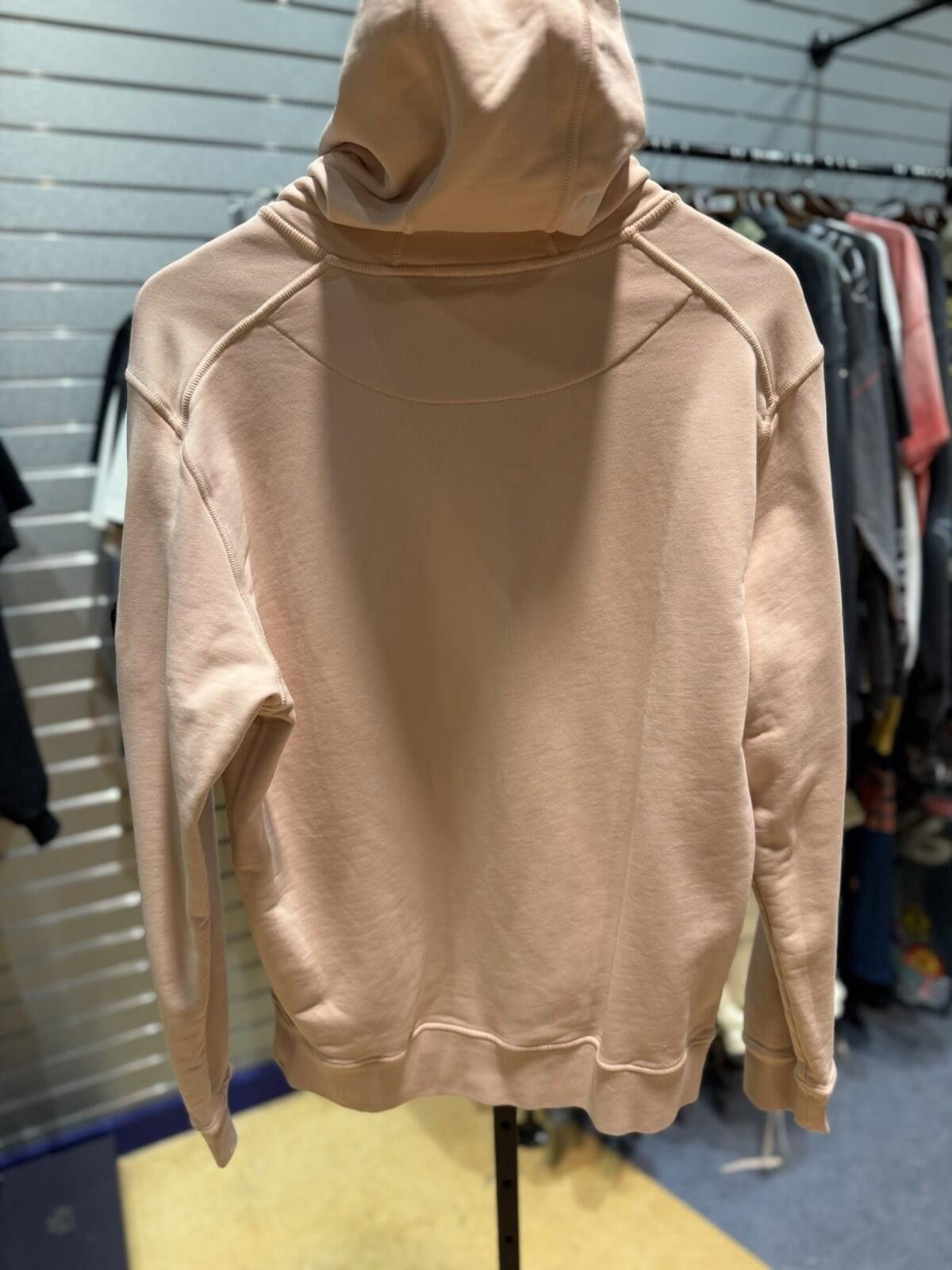 Stone Island STONE ISLAND ROSE QUARTZ COTTON PINK HOODIE (LARGE) Size US L / EU 52-54 / 3 - 8 Thumbnail
