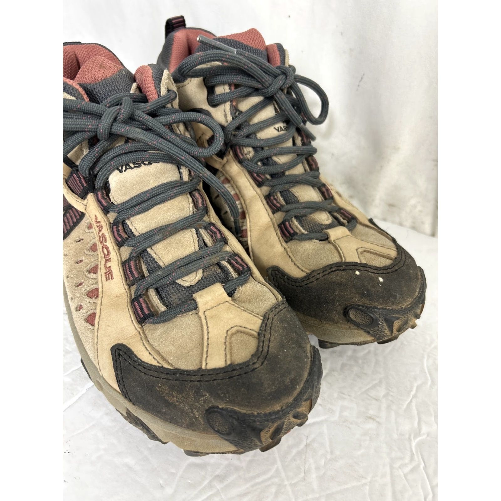 Vasque Vasque Women’s Breeze Boot Hiking Type: Boot Size 8 Tan Black & Brick Red Women Mens? Size US 6 / IT 36 - 2 Thumbnail