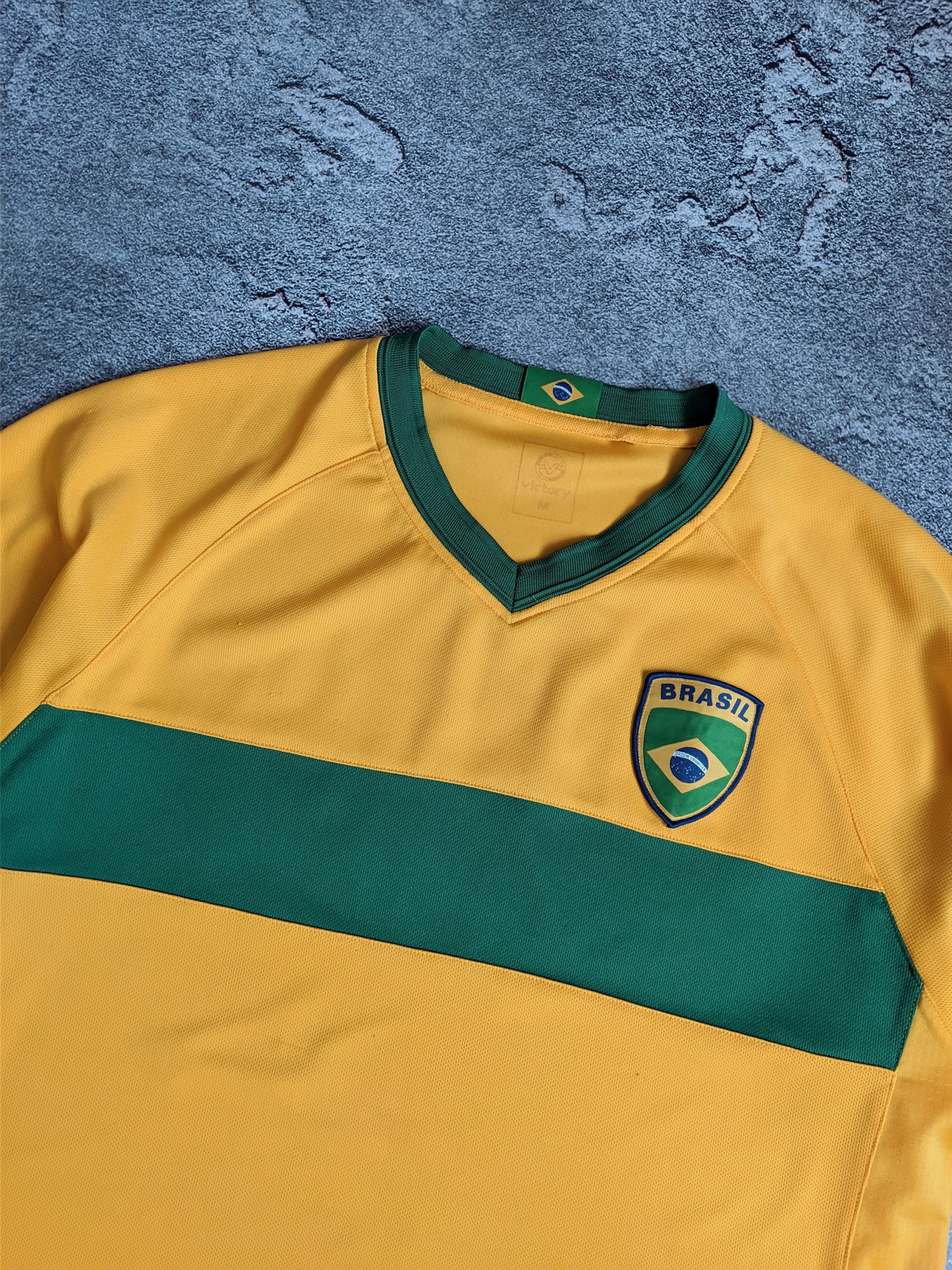 Vintage Vintage brasil tshirt jersey y2k big logo Size US M / EU 48-50 / 2 - 8 Thumbnail