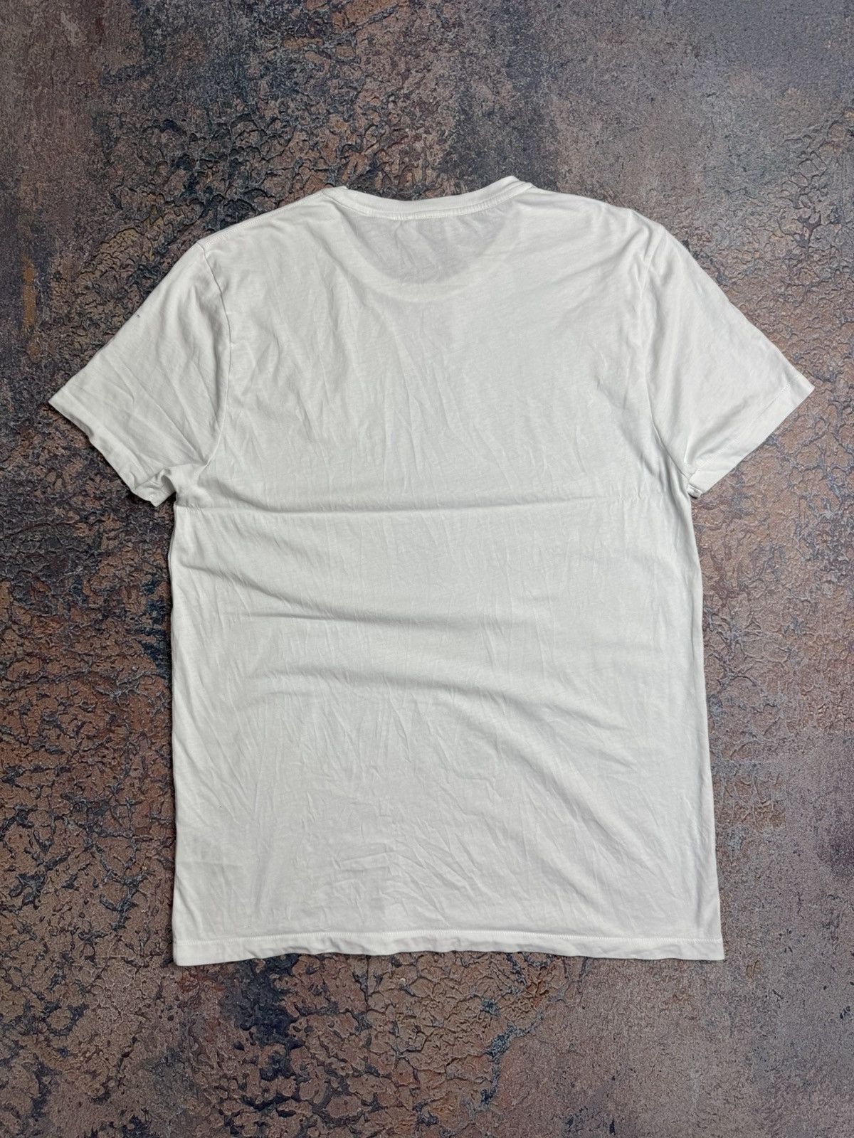 Burberry Burberry T-Shirt Streetwear Luxury Logo Rare Vintage Size US L / EU 52-54 / 3 - 8 Thumbnail
