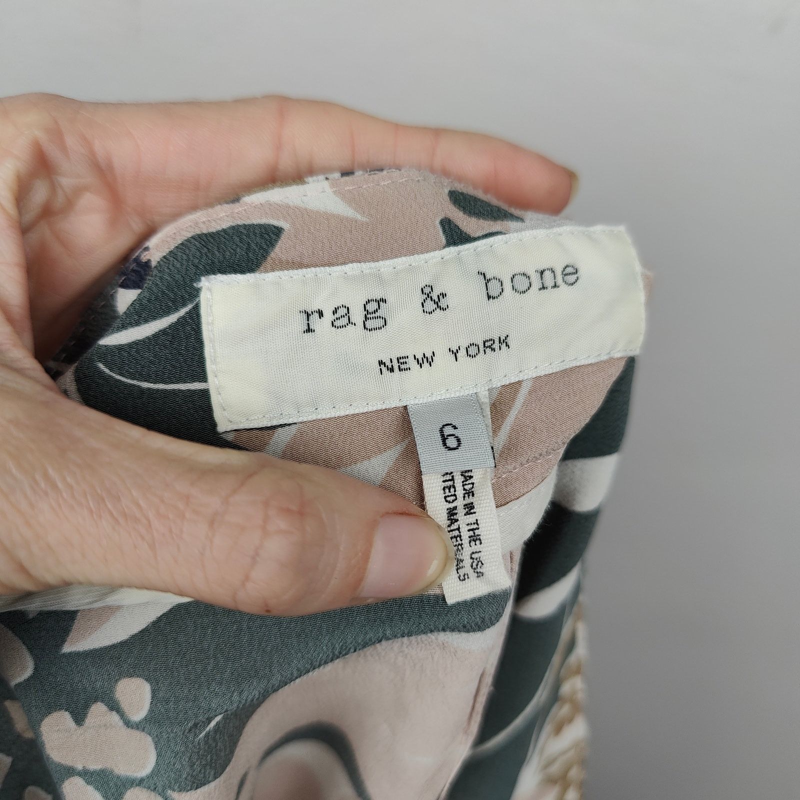 Rag & Bone Rag & Bone Victoria Silk Pant 6 Tropical Print Pink Green Size 28" / US 6 / IT 42 - 8 Thumbnail
