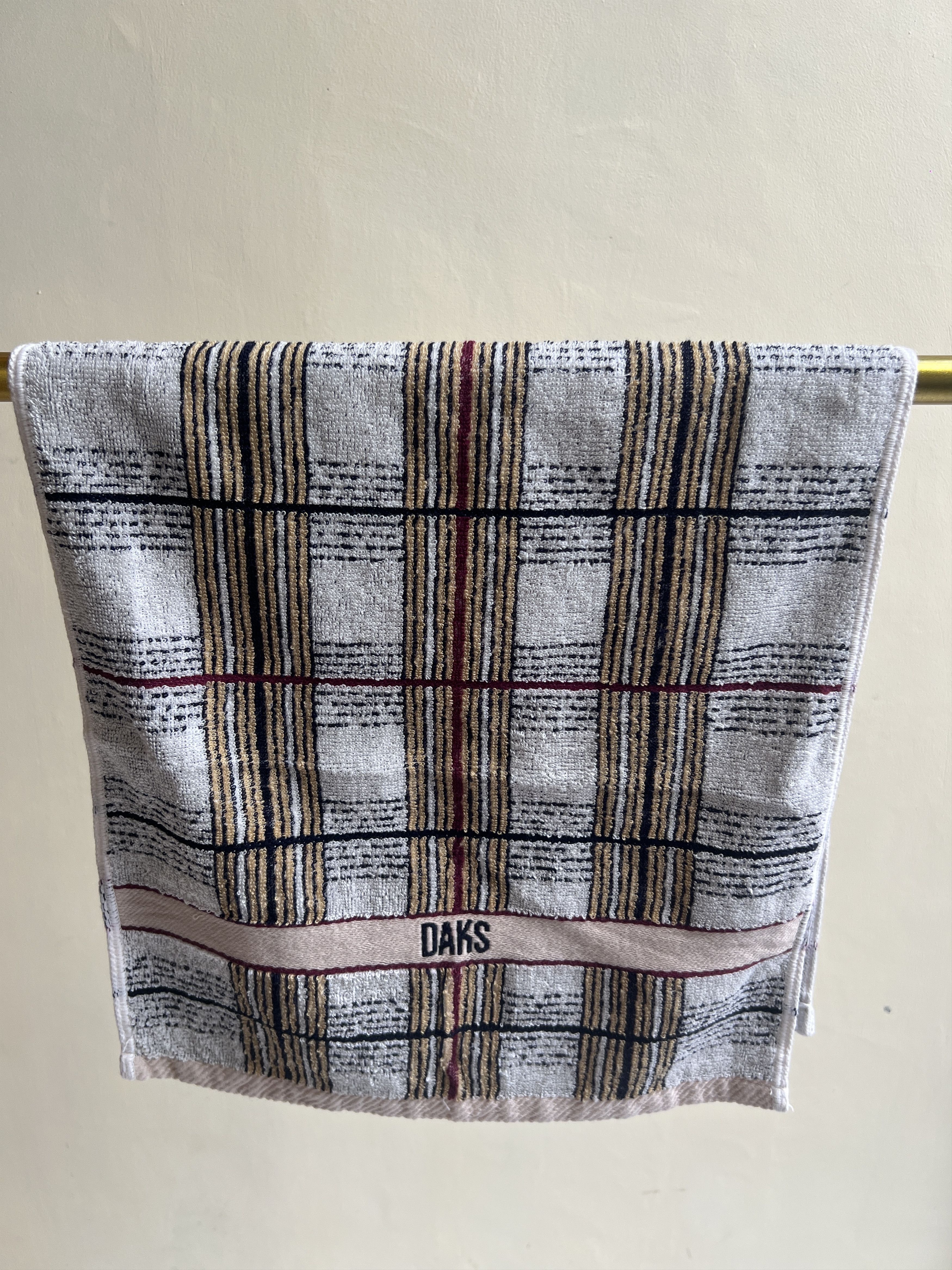 DAKS Authentic DAKS hand towel Size ONE SIZE - 1 Thumbnail