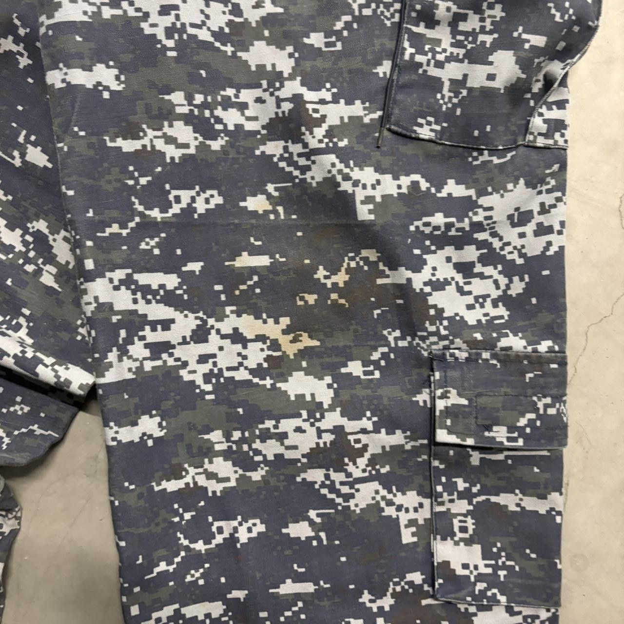 Vintage Crazy Vintage Y2K 2000s Grunge Skater Blue Digital Camo Streetwear Cargo Pants Size US 38 / EU 54 - 6 Thumbnail