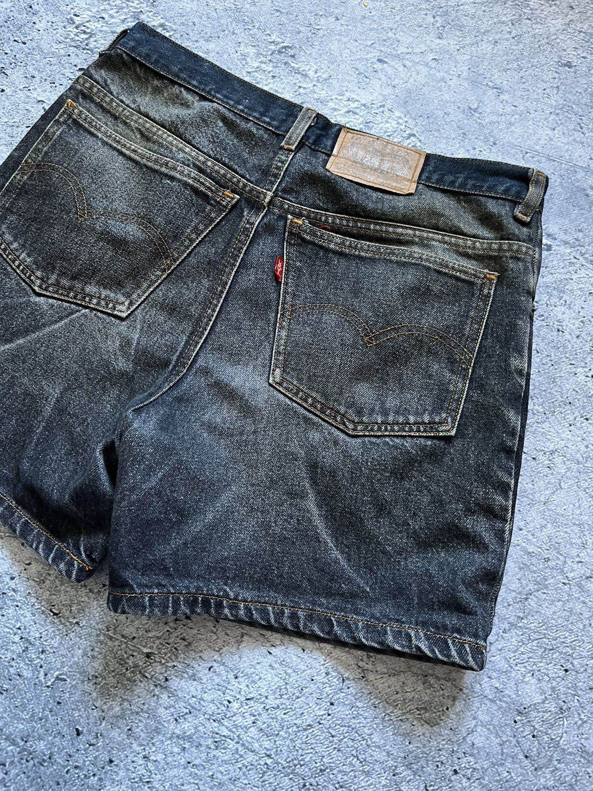 Levi's × Vintage Vintage Levi’s shorts y2k 90s Size US 31 - 3 Thumbnail