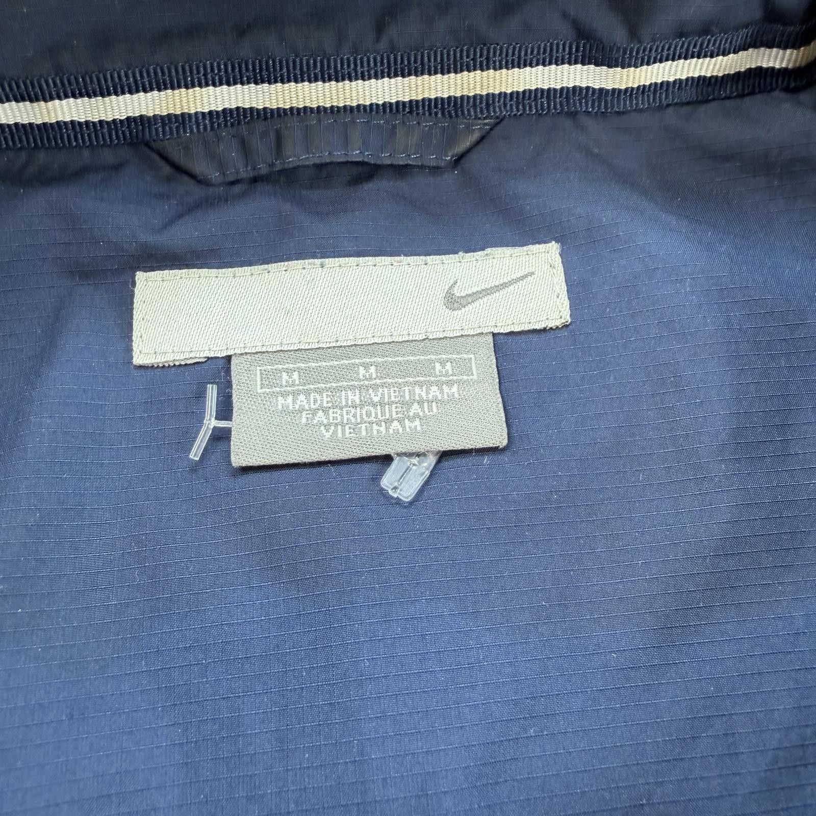 Nike Nike Navy Windbreaker Jacket Mens M Small Swoosh Full Zip Size US M / EU 48-50 / 2 - 4 Thumbnail