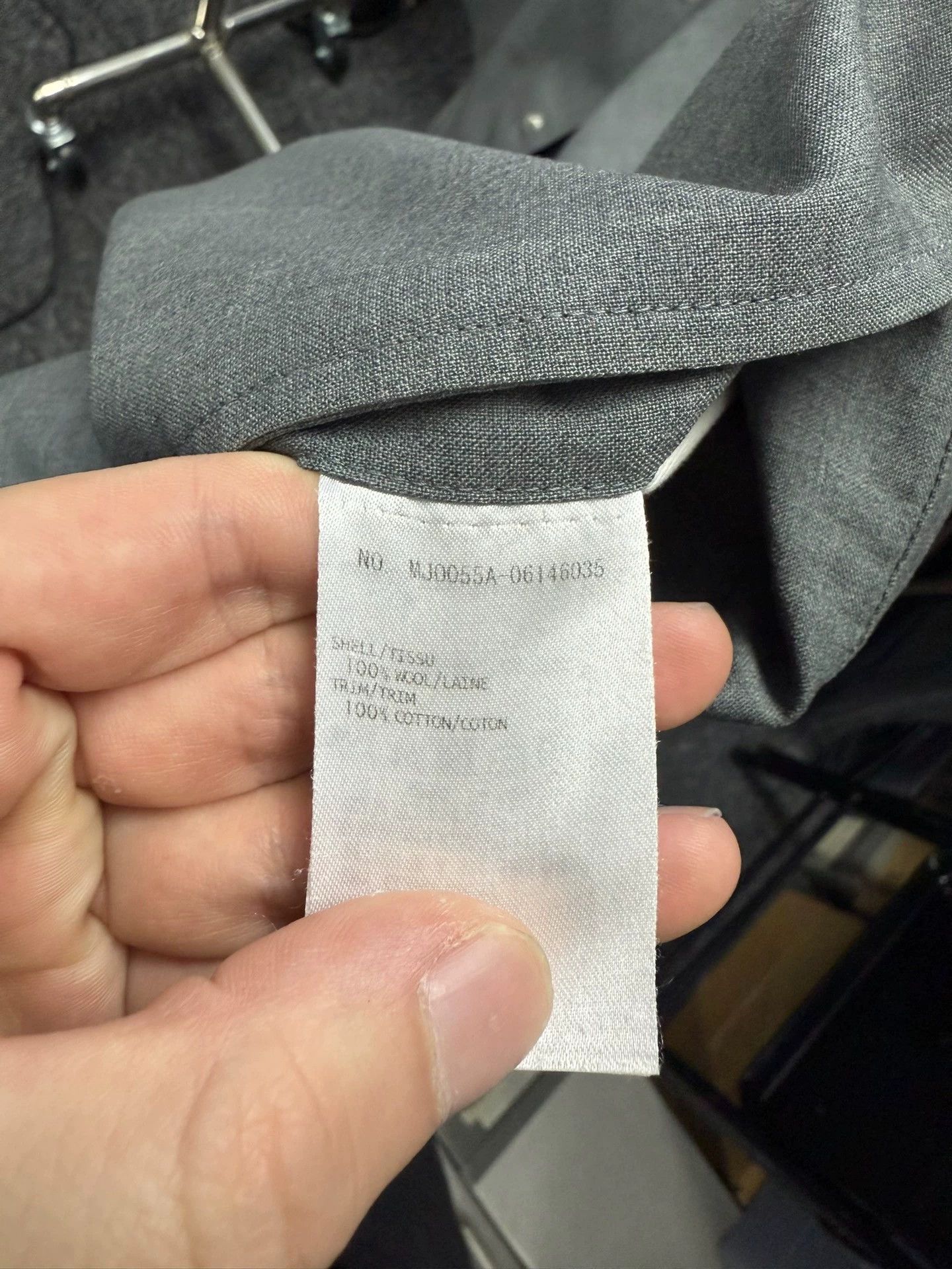 Thom Browne Thom Browne Men's Classic 4-Bar Mid Gray Wool Jacket Size 2 Size US M / EU 48-50 / 2 - 5 Thumbnail