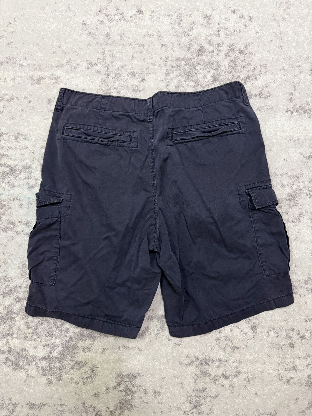 Uniqlo Uniqlo Faded Dark Blue Cargo Short Pants Size US 35 - 2 Thumbnail