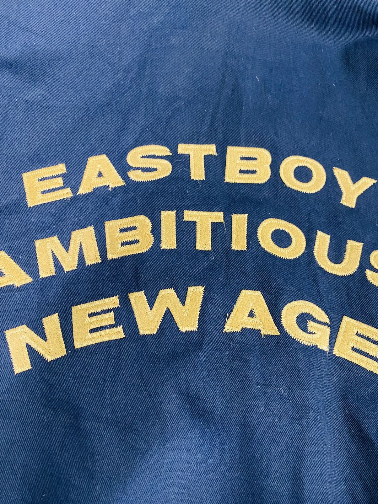 Japanese Brand A11 Rare - Eastboy Fur Hoodie Bomber Jacket Size US L / EU 52-54 / 3 - 21 Thumbnail