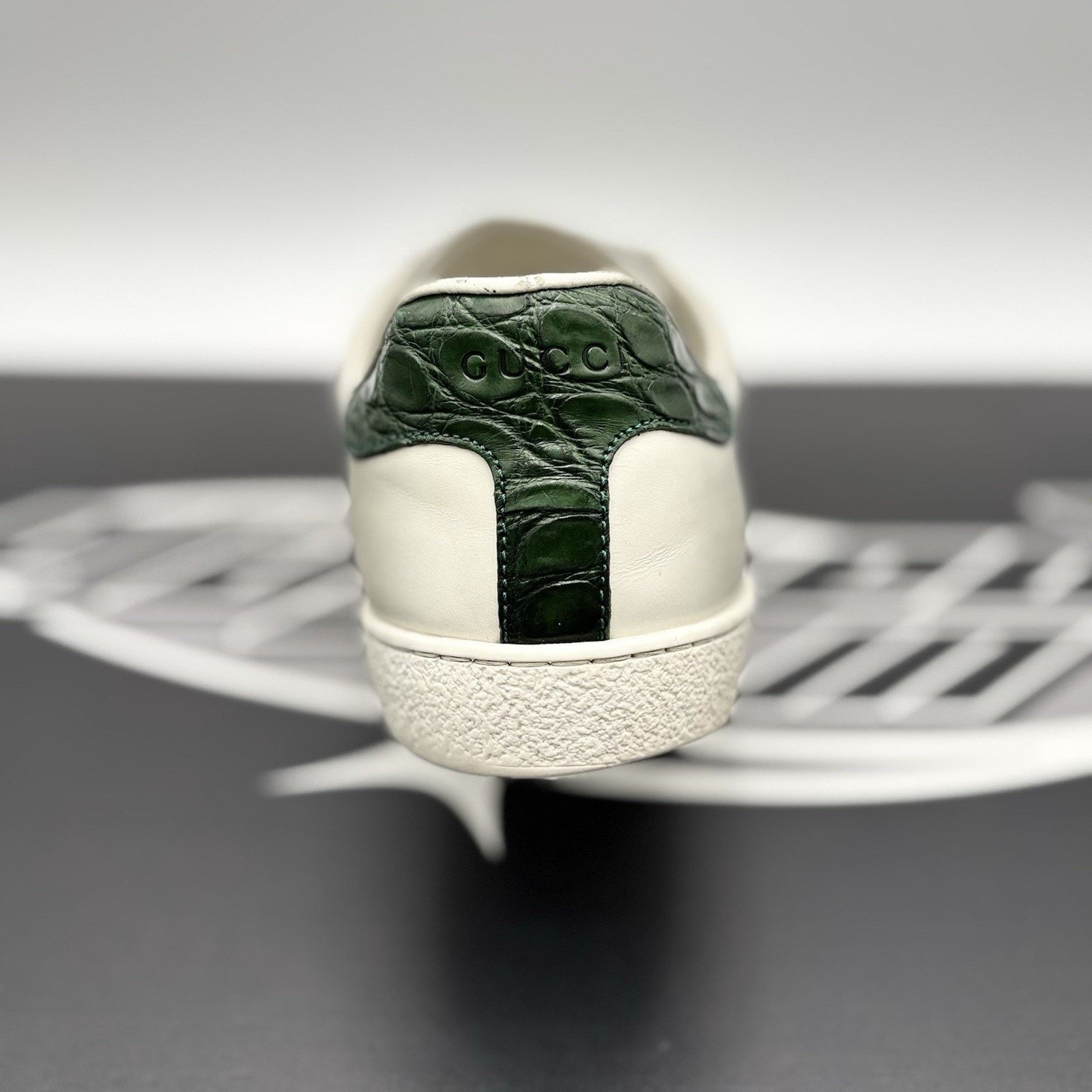 Gucci Gucci Ace Web ' White, Red, Green ' | GOOD CONDITION! Size US 10 / EU 43 - 3 Thumbnail