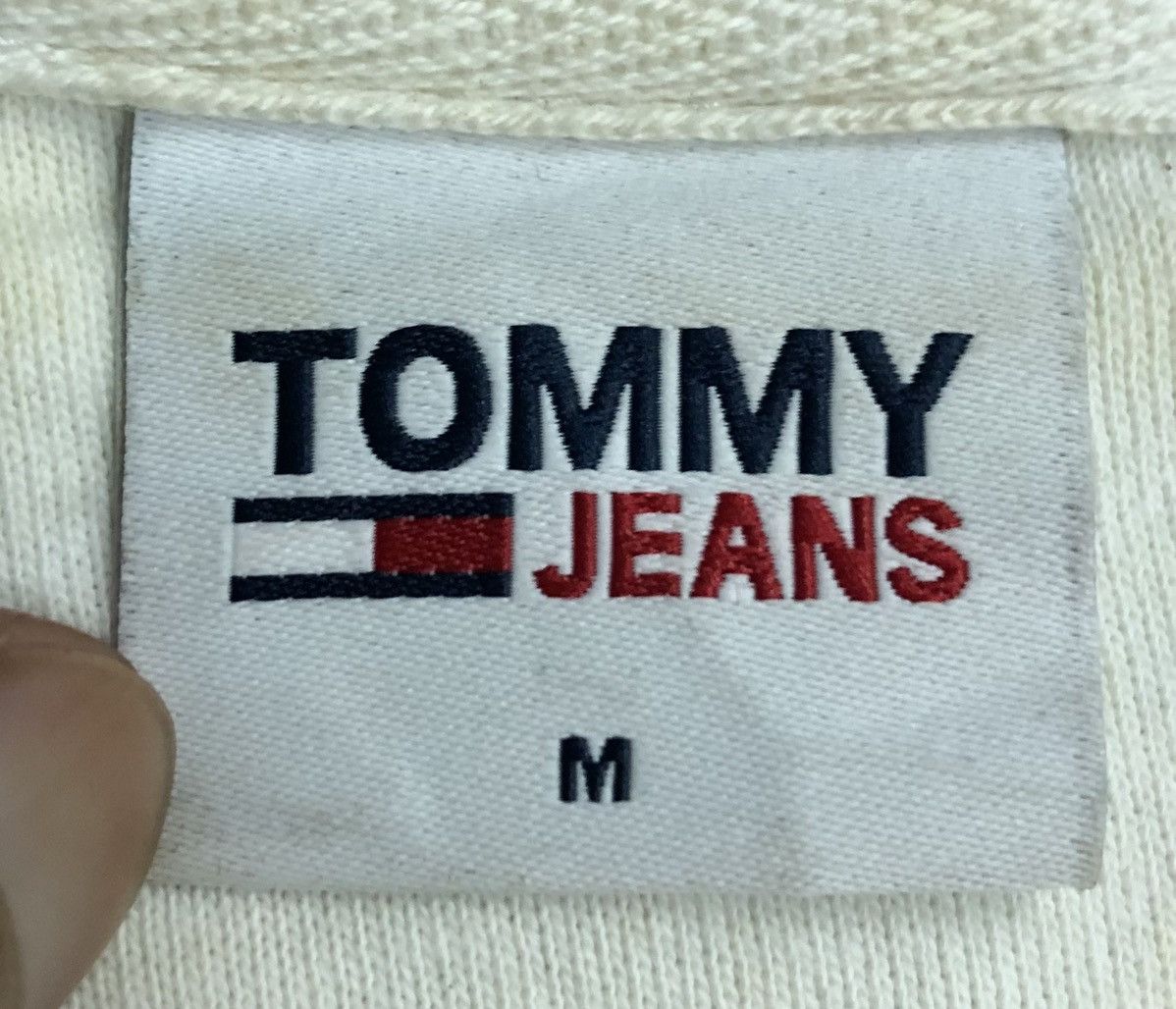 Tommy Jeans Vintage Tommy Jeans New York City T-Shirt Size US M / EU 48-50 / 2 - 9 Thumbnail