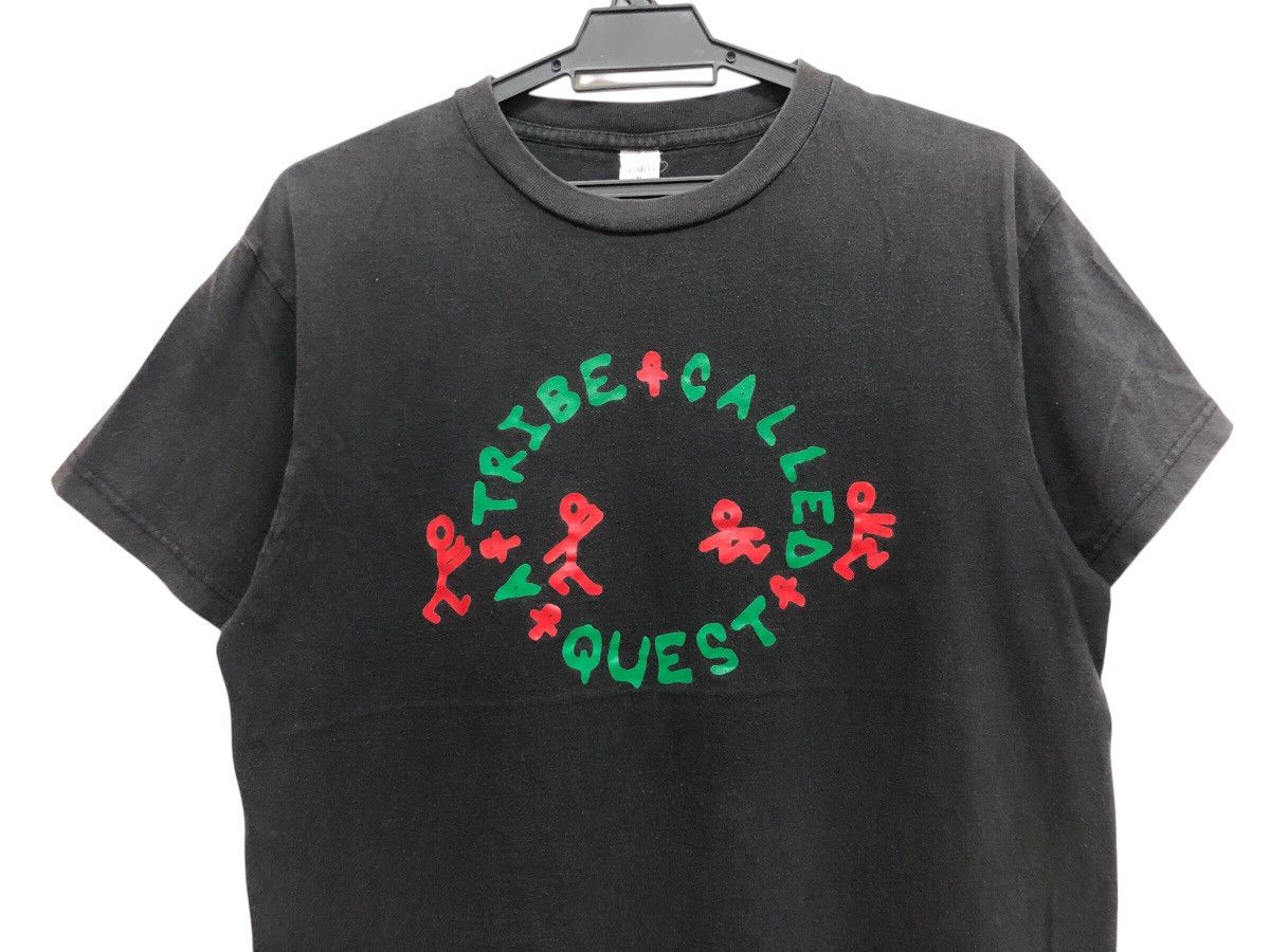 Rap Tees × Vintage Y2K 🔥 A TRIBE CALLED QUEST HIP HOP LOGO RARE BOXY TEE Size US M / EU 48-50 / 2 - 3 Thumbnail