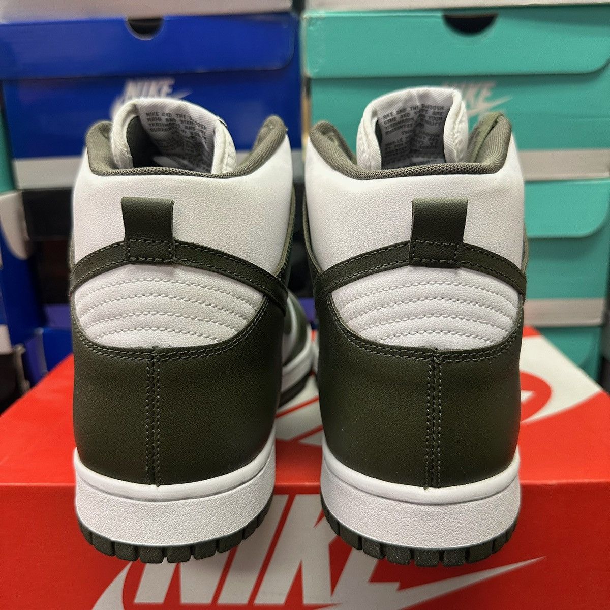 Nike Size 10.5 - Nike Dunk Hi Retro Cargo Khaki 846813-300 Size US 10.5 / EU 43-44 - 3 Thumbnail