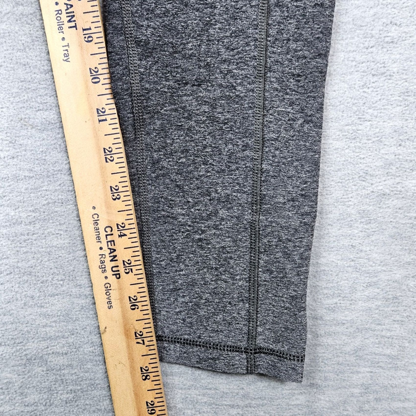 The North Face The North Face Women's Dark Gray Side Pockets Crop Workout Gym Leggings Size L Size 36" / US 14 / IT 50 - 6 Thumbnail