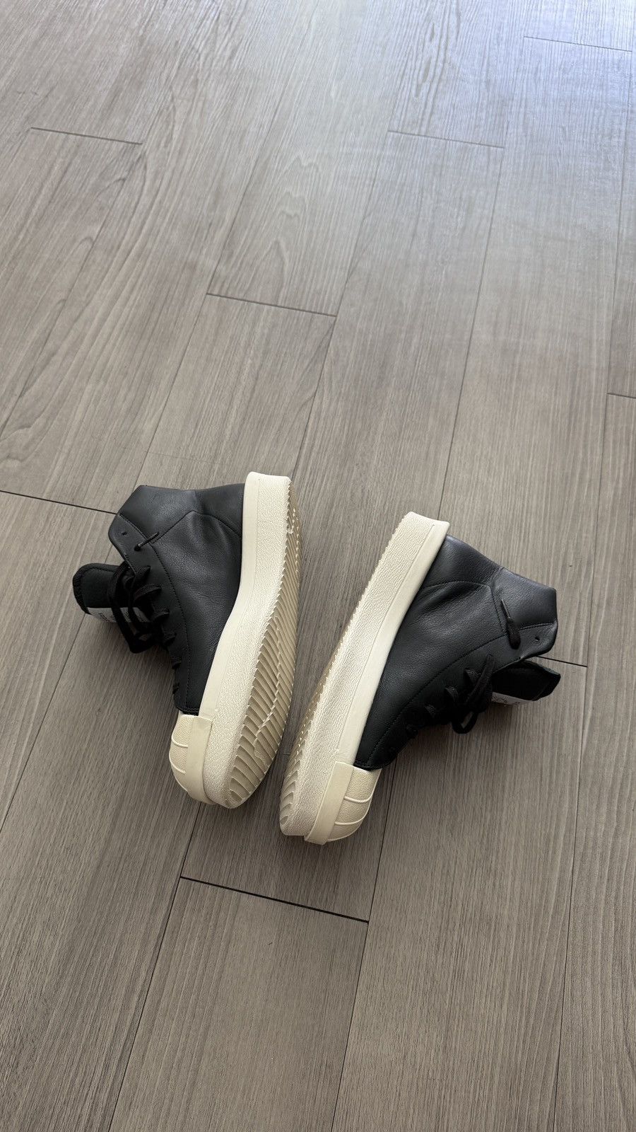 Adidas × Rick Owens Rick Owens x Adidas Mastodon Size US 9.5 / EU 42-43 - 3 Thumbnail