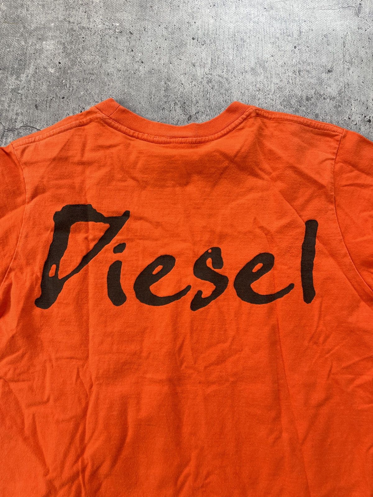 Diesel Y2K Vintage Diesel Tee Shirt Archive Hype Size US M / EU 48-50 / 2 - 4 Thumbnail
