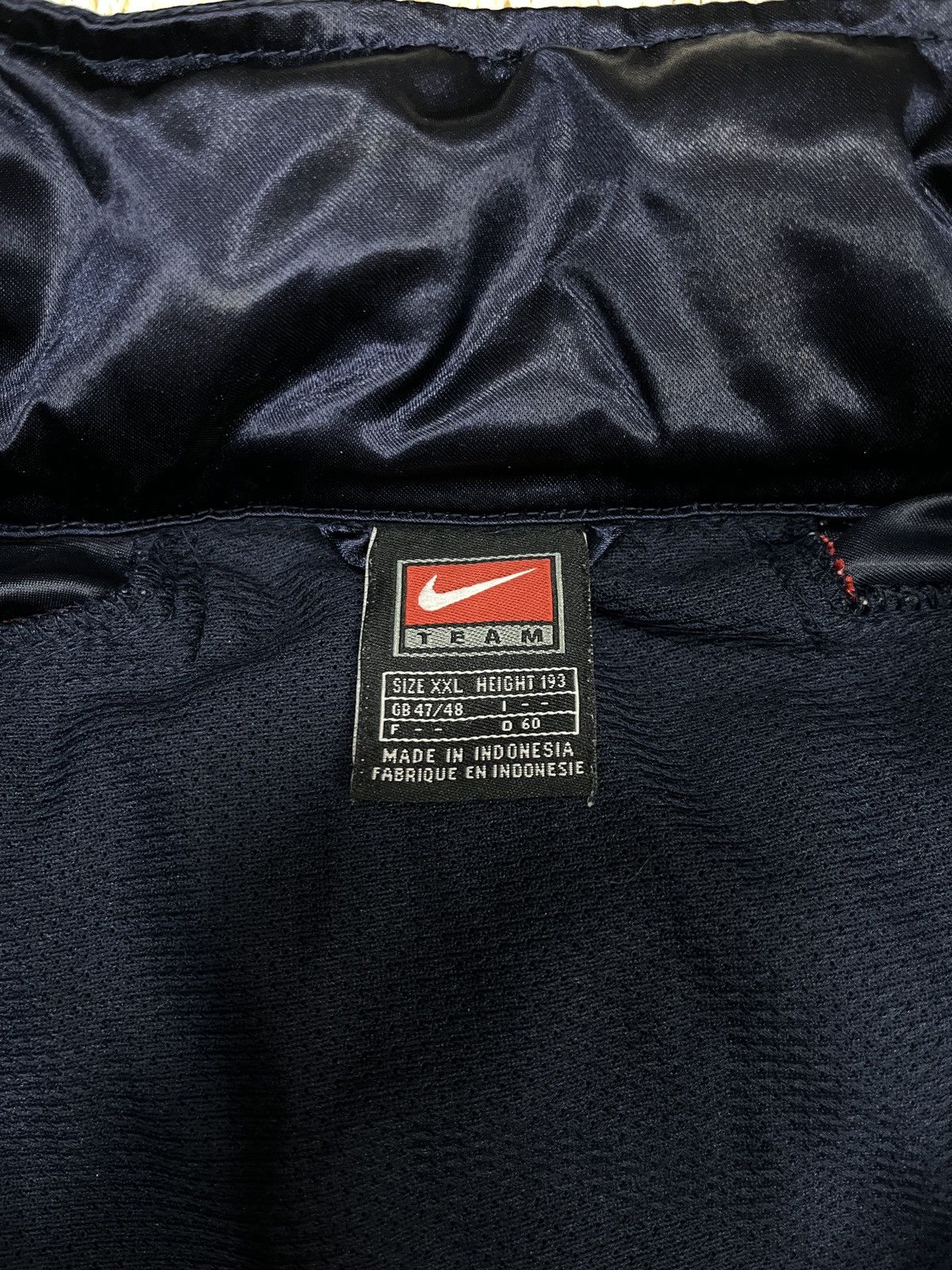 Nike RARE Nike TEAM FC Arsenal Football Soccer Jacket vintage Size US XXL / EU 58 / 5 - 4 Thumbnail