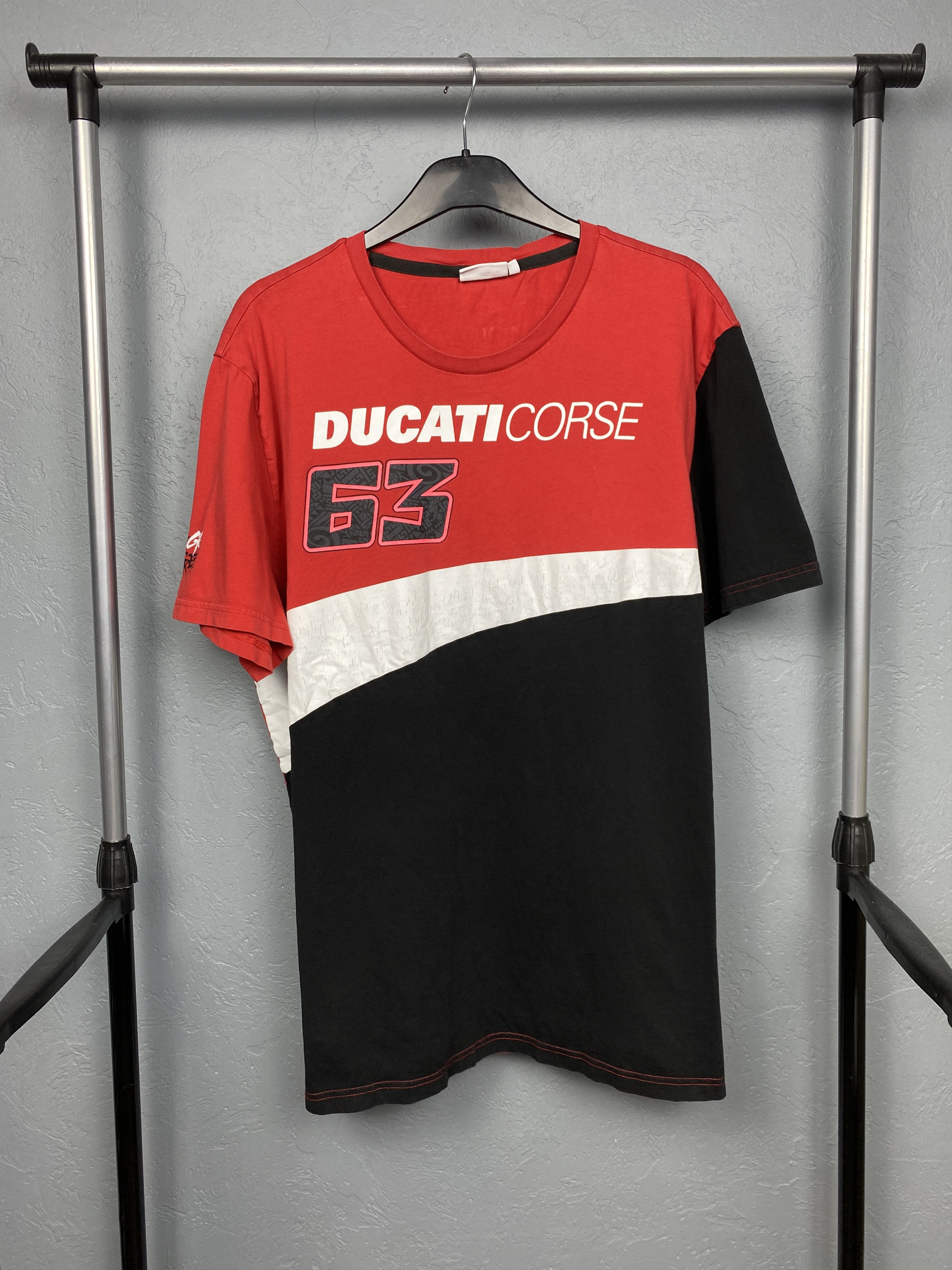 VTG authentic Ducati racing t shirt men’s