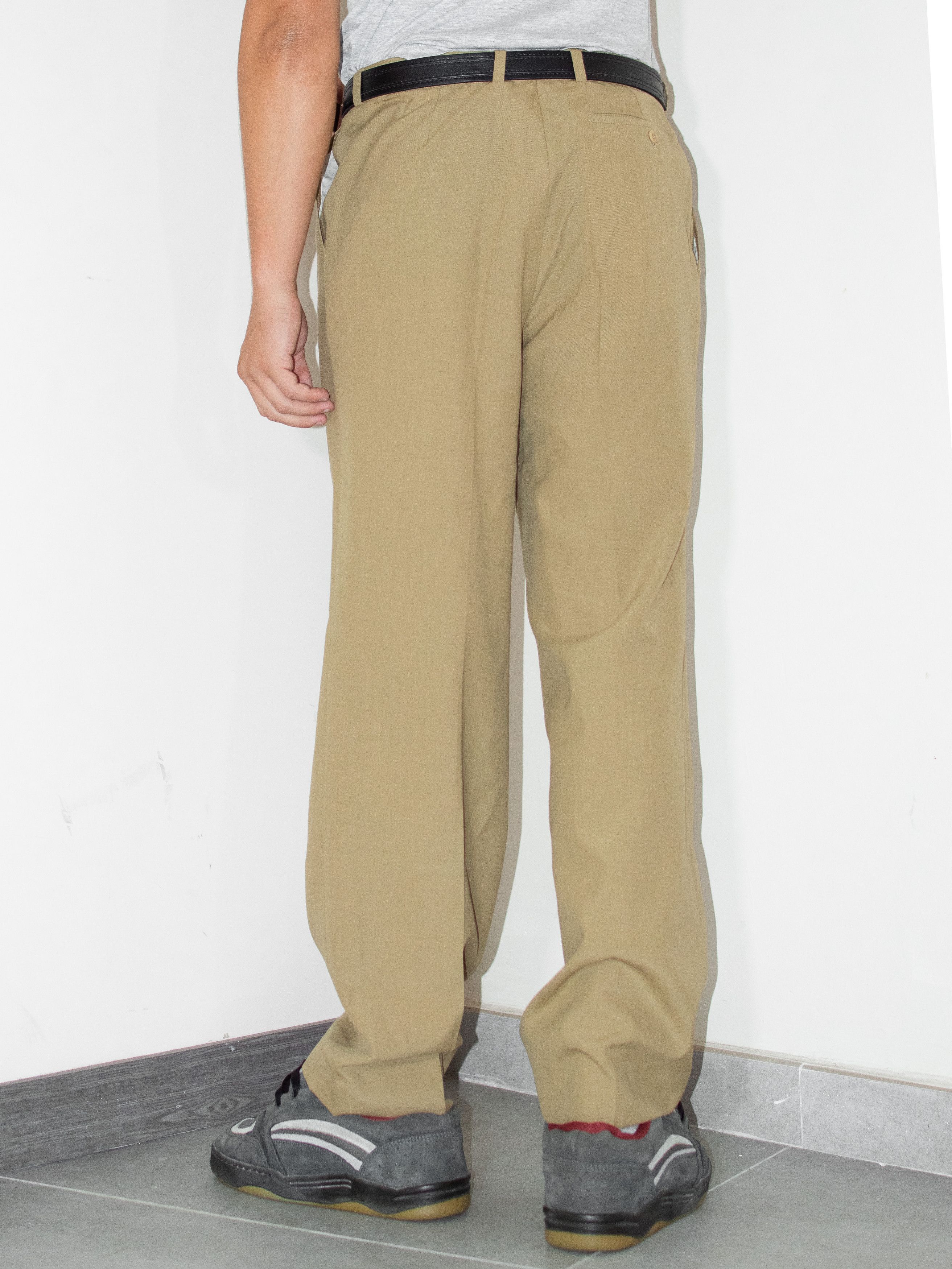 Burberry × Designer × Vintage 90s OG vintage Beige/brown Baggy fit Burberry chino Trousers Size US 29 - 3 Thumbnail