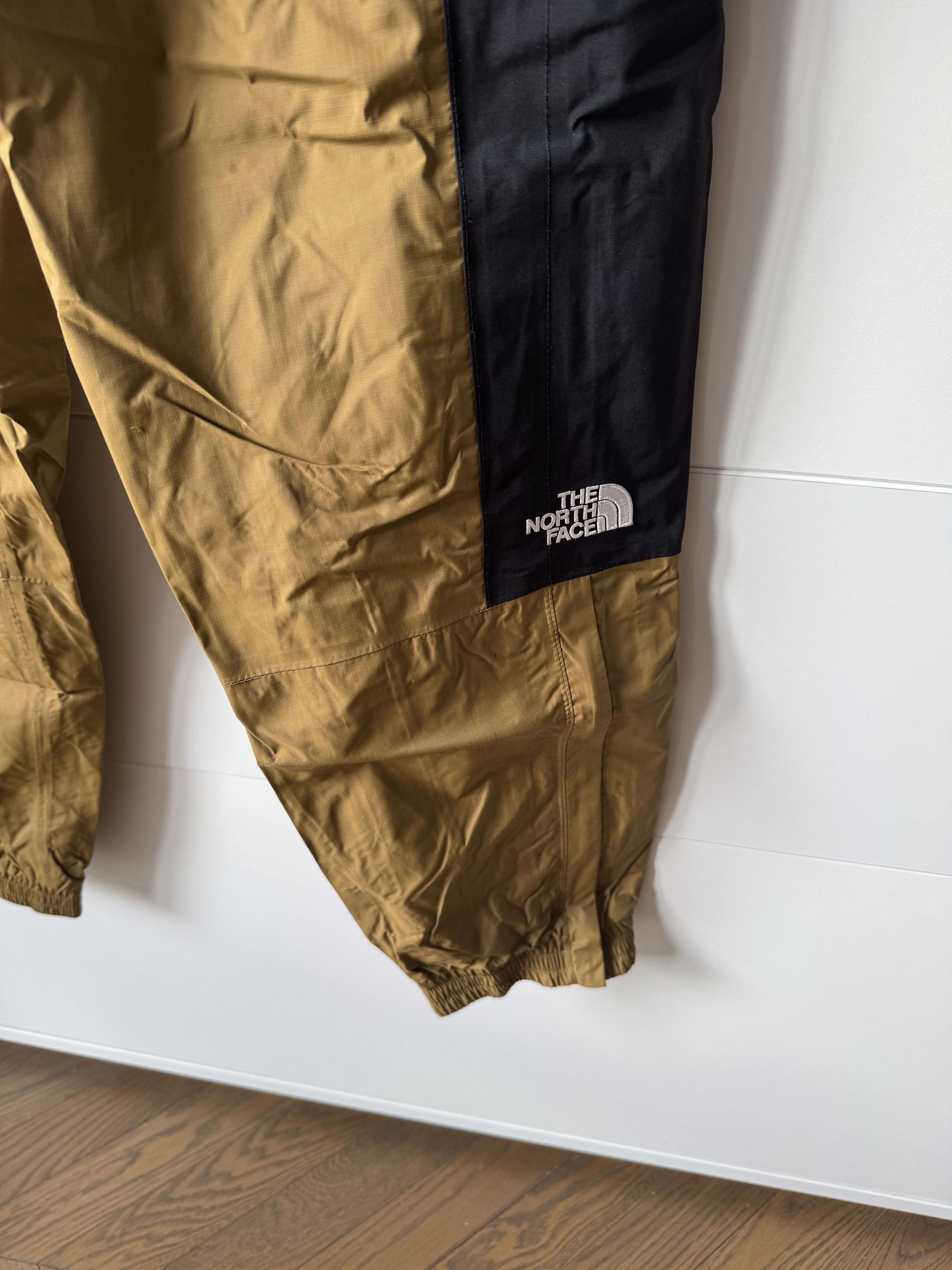 The North Face [M] The North Face Dryvent Pant (FW19) Size US 30 / EU 46 - 2 Thumbnail