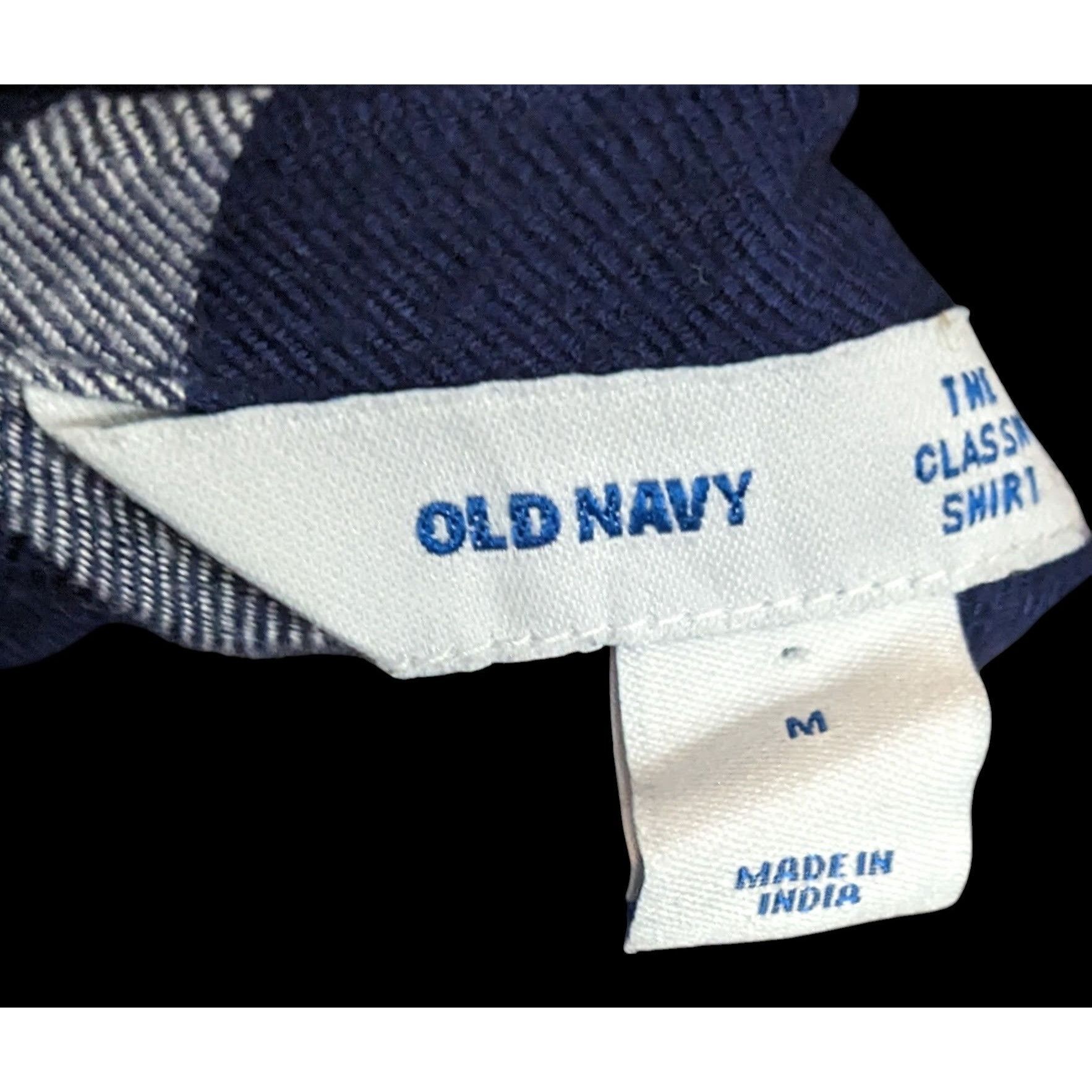 Old Navy Old Navy "The Classic Shirt" Blue And White Plaid Button Dow Size S / US 4 / IT 40 - 3 Thumbnail