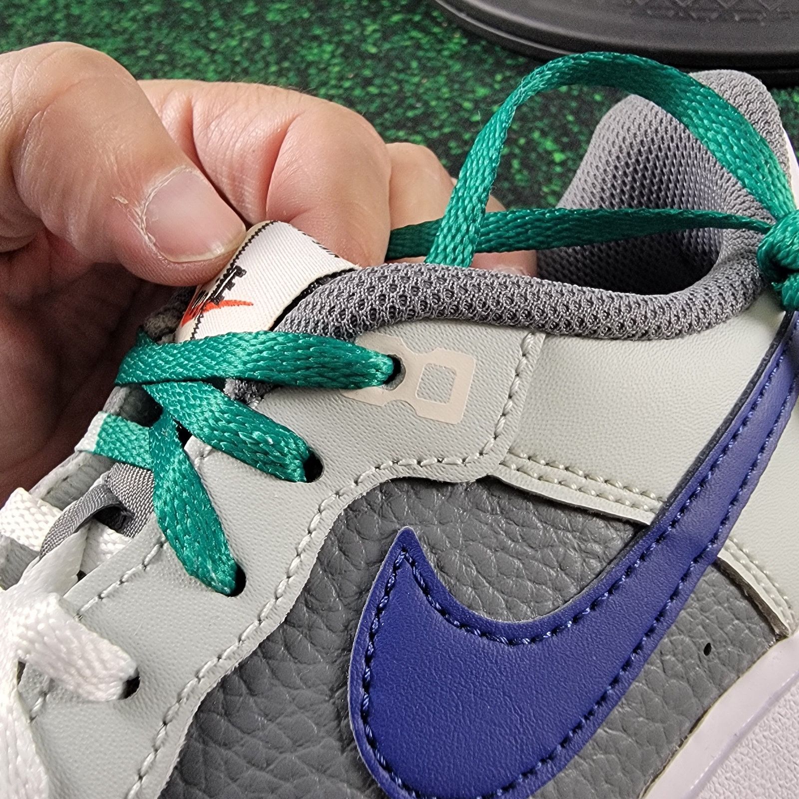 Nike Kid's (PS) Nike Force 1 LV8 Silver/Deep Royal Blue Sz 3Y Size US 4.5 / IT 34.5 - 3 Thumbnail