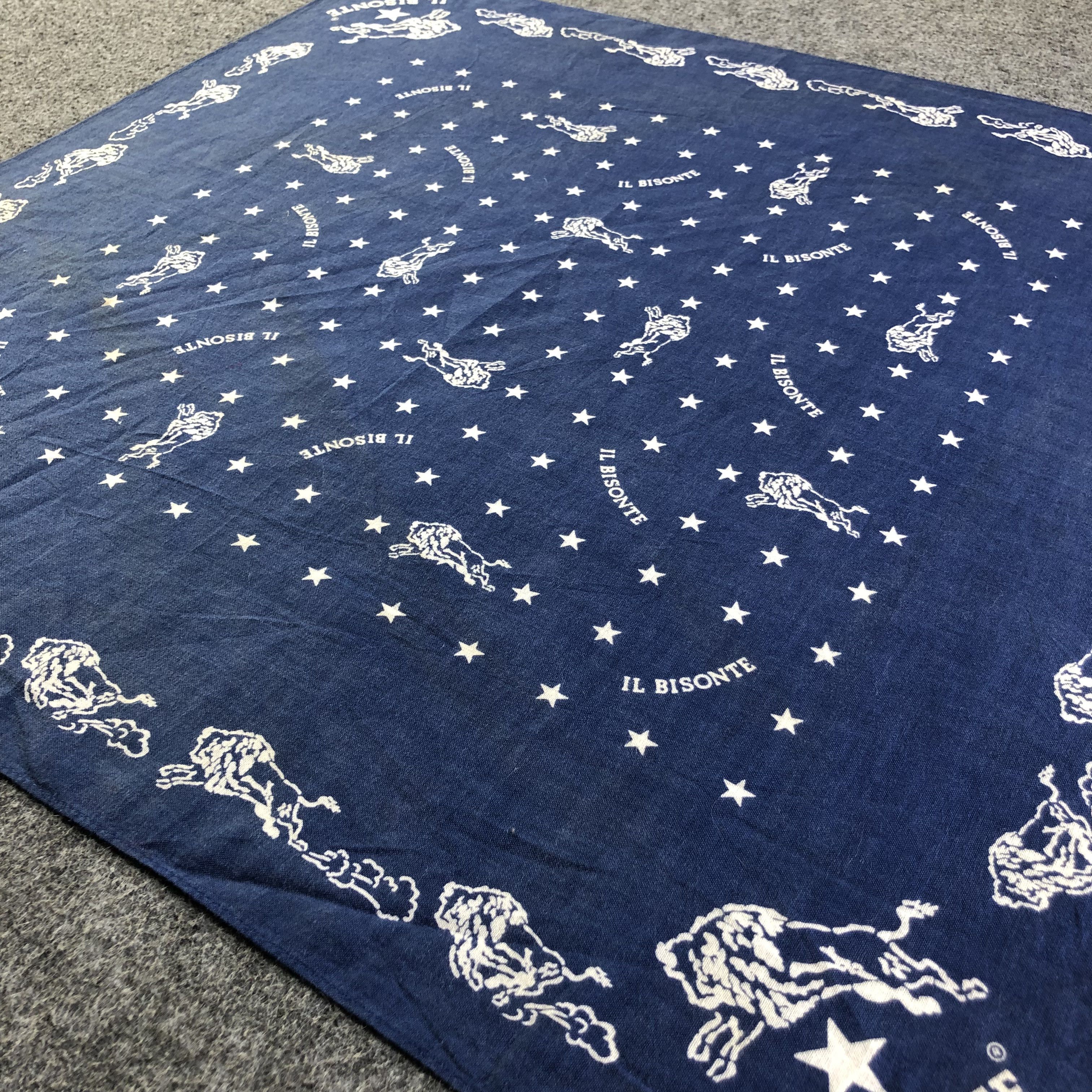 Il Bisonte Il Bisonte Handkerchief Neckerchief Bandana H2324 Size ONE SIZE - 1 Thumbnail