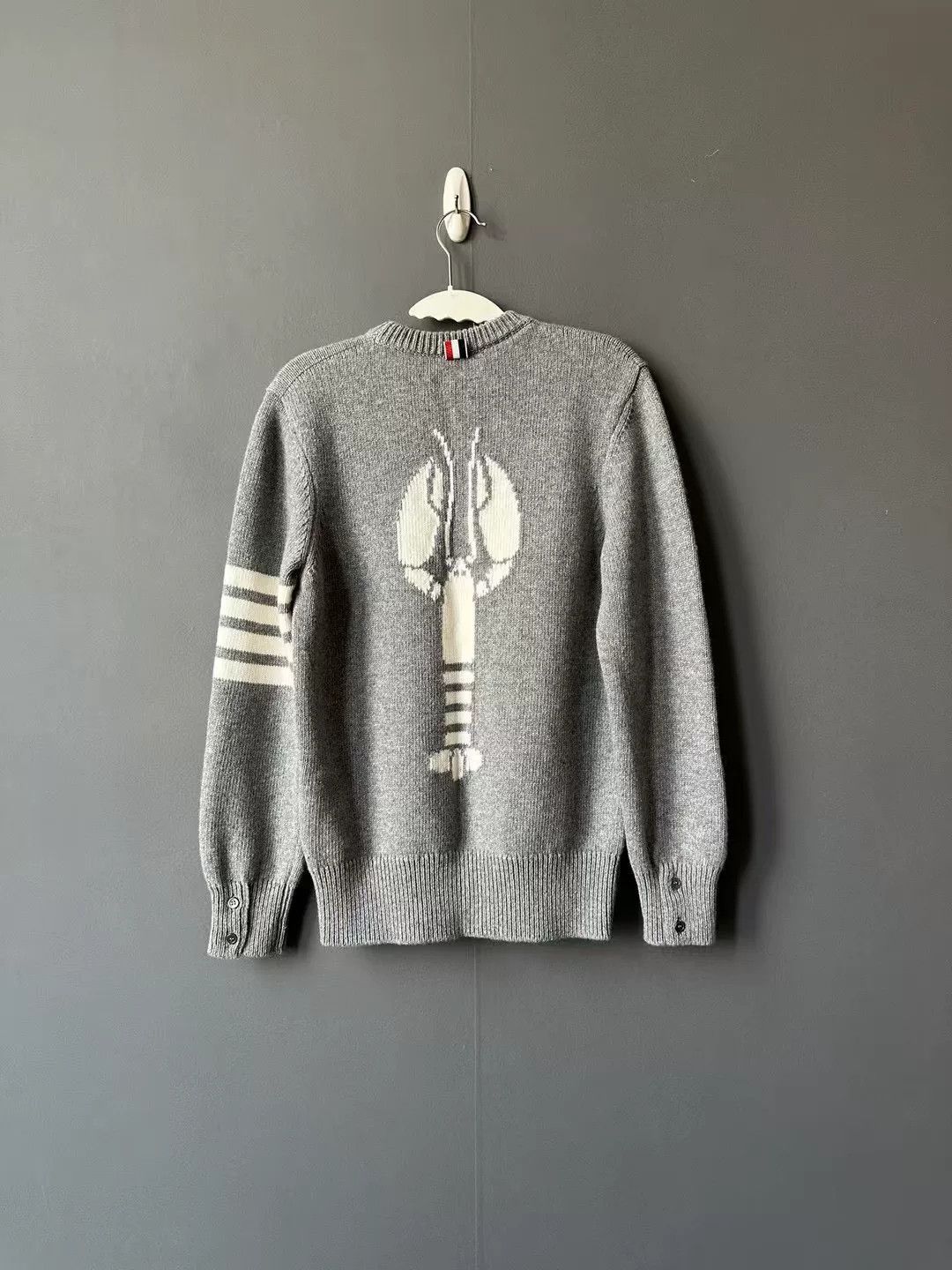Thom Browne thom browne gray lobster sweater for men Size US S / EU 44-46 / 1 - 1 Preview