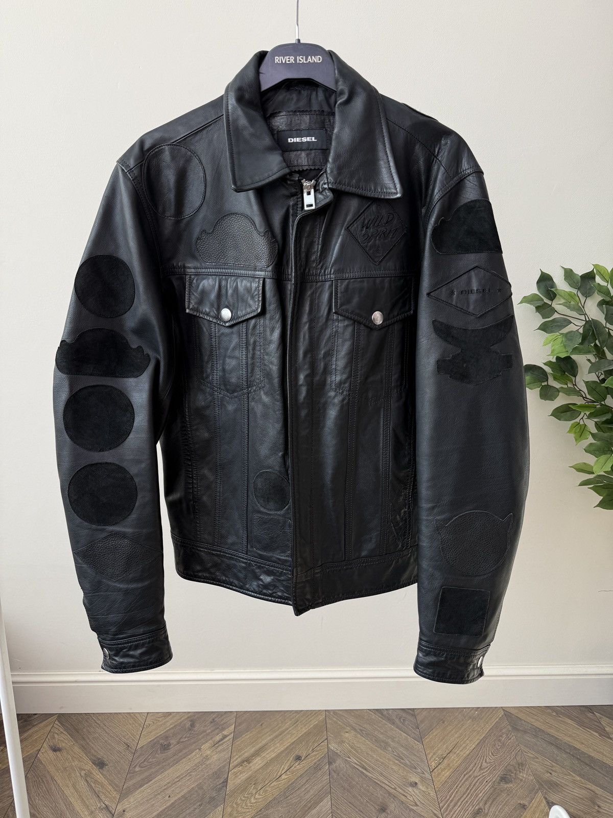 Diesel Vintage Diesel Mens Black Leather Jacket Patch Details Size US L / EU 52-54 / 3 - 2 Thumbnail