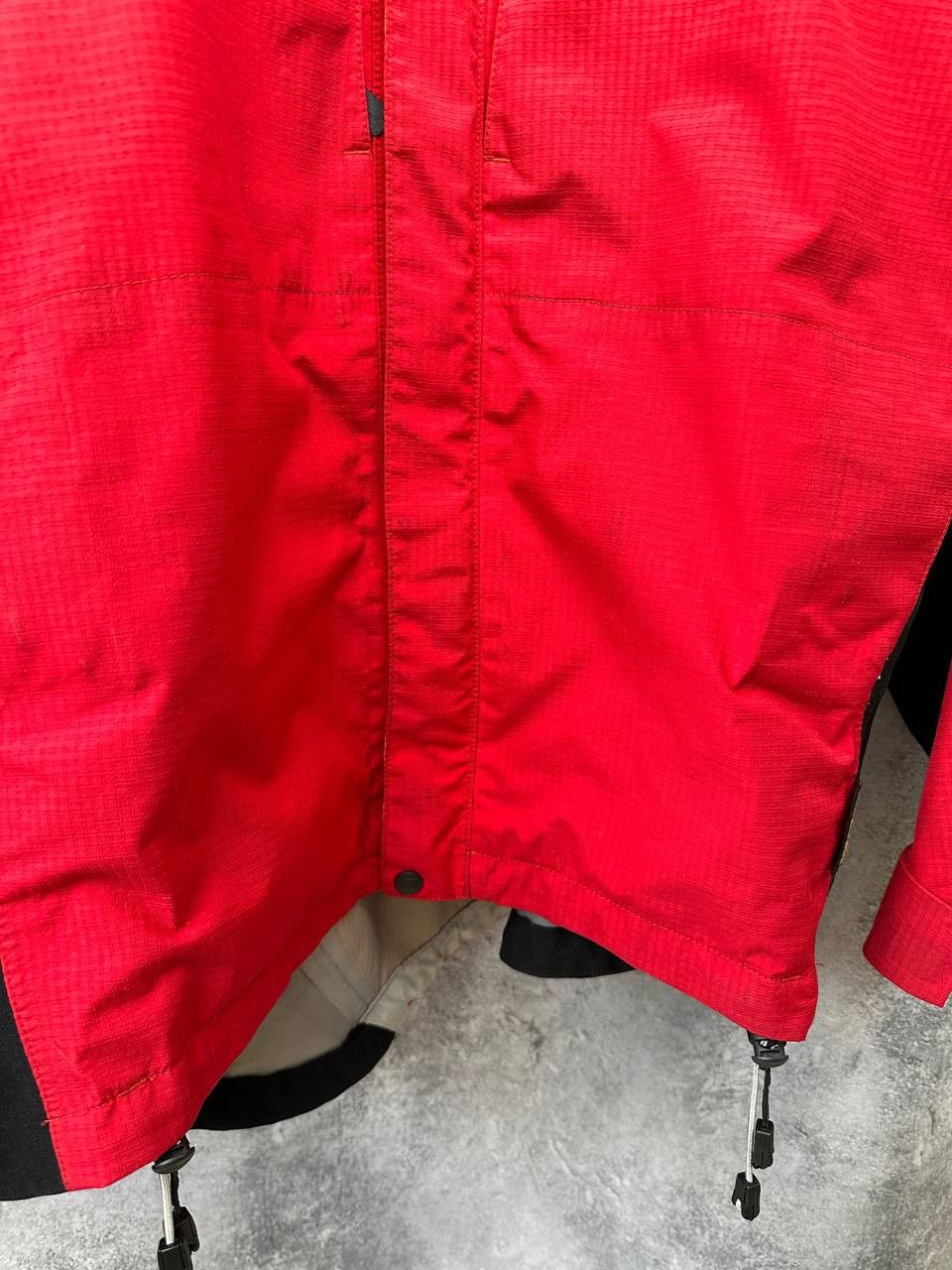 Berghaus Berghaus Gore-Tex XCR Extrem Windbreaker Black/Red Jacket Size US L / EU 52-54 / 3 - 8 Thumbnail