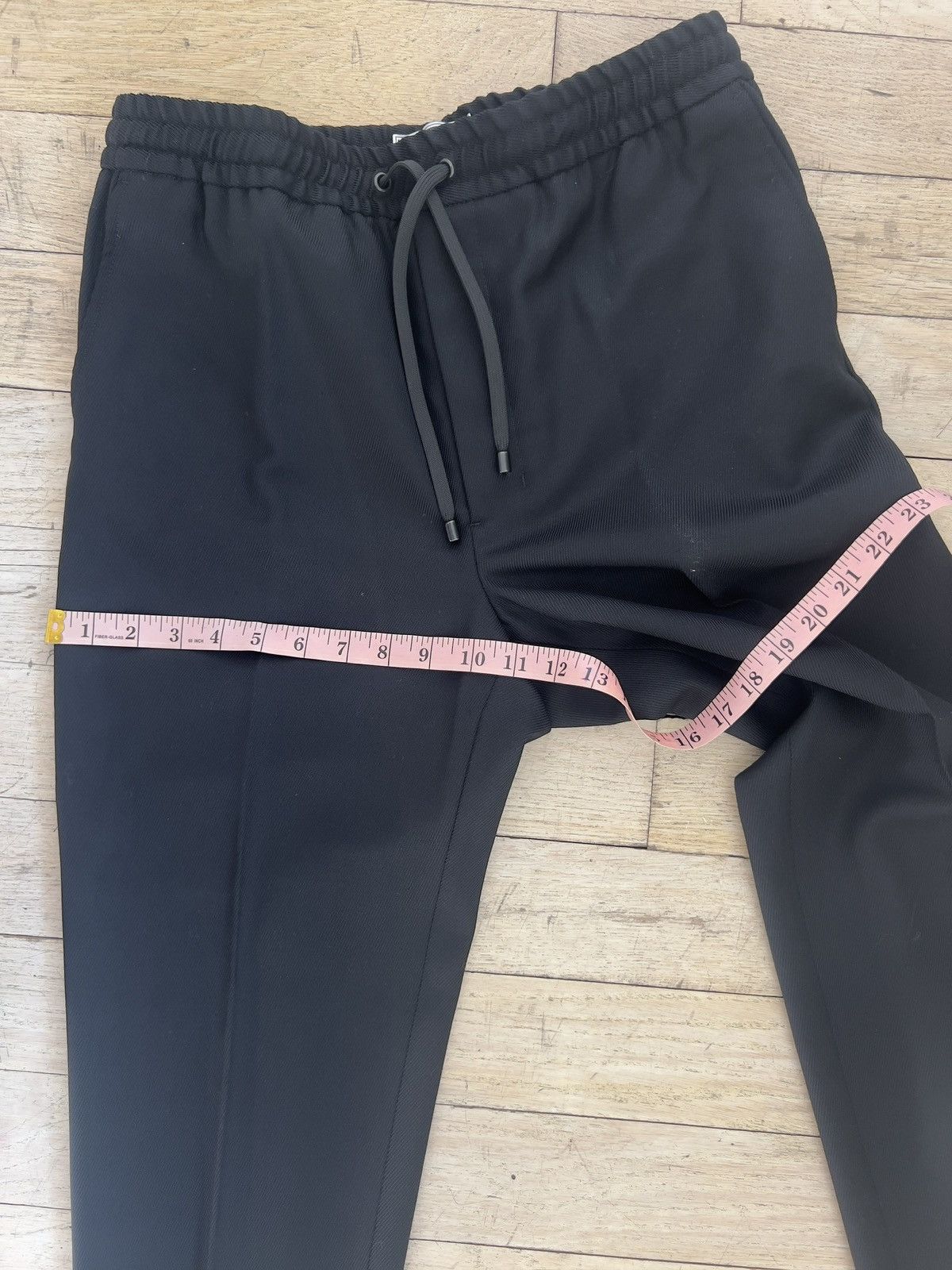 AMI AMI Elasticated Waist Wool Trousers Black Size US 28 / EU 44 - 10 Thumbnail