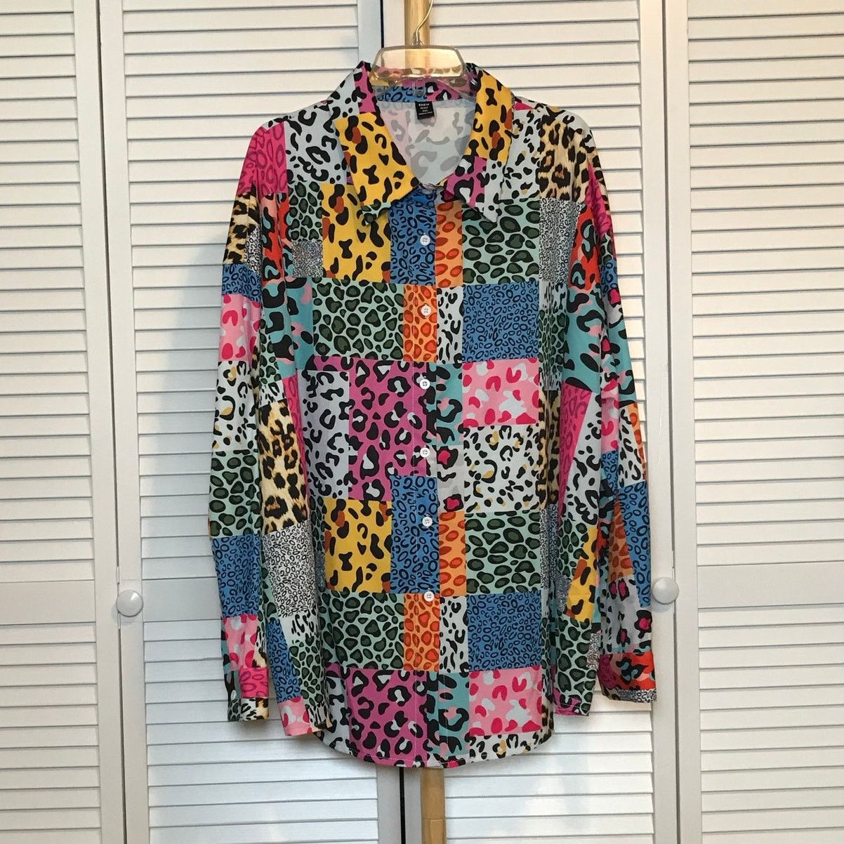 Shein SHEIN Patchwork-Style Collared Long Sleeve Blouse 3XL Size 3XL / US 20-22 - 1 Thumbnail