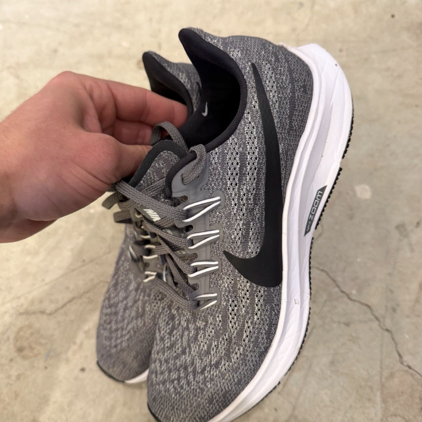 Nike Nike Zoom Pegasus 36 TB Womens Sneaker Gray Black White BV1777-002 6 WMSN Women's Size US 4 / IT 34 - 6 Thumbnail